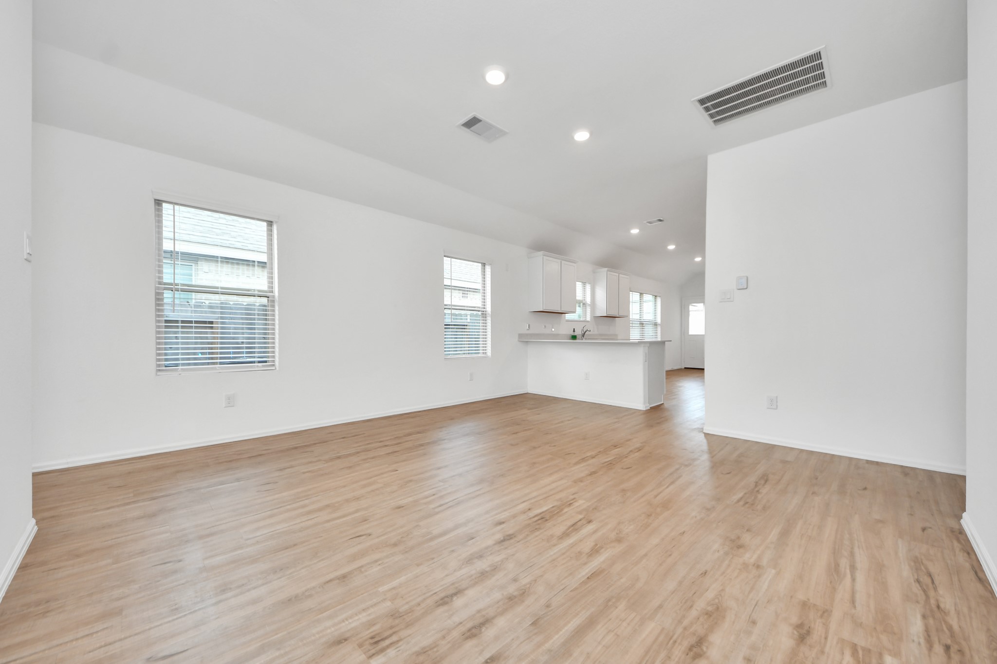 6233 Arcadia Sound Lane Property Photo 8