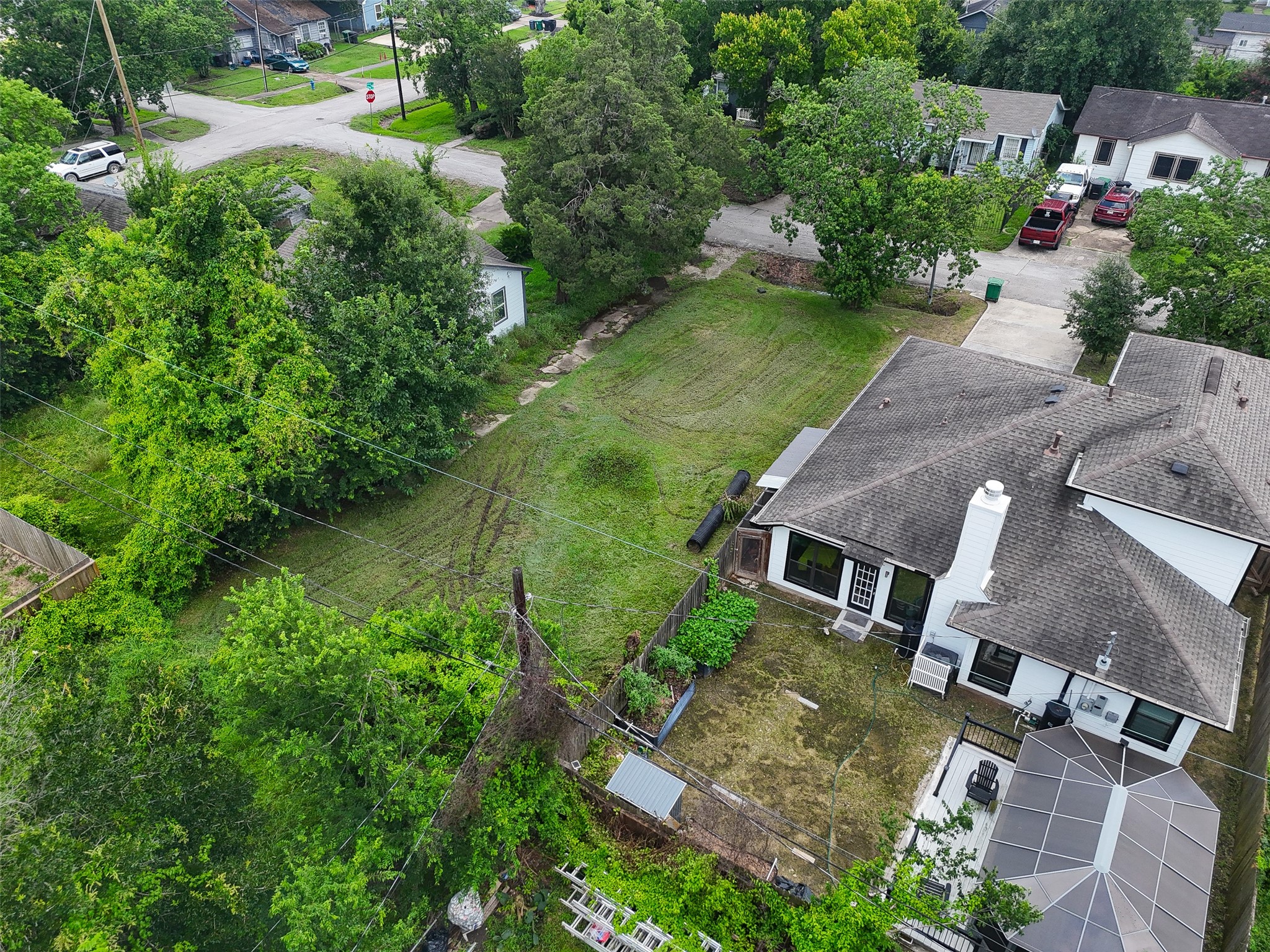 7008 Conley Street Property Photo 3