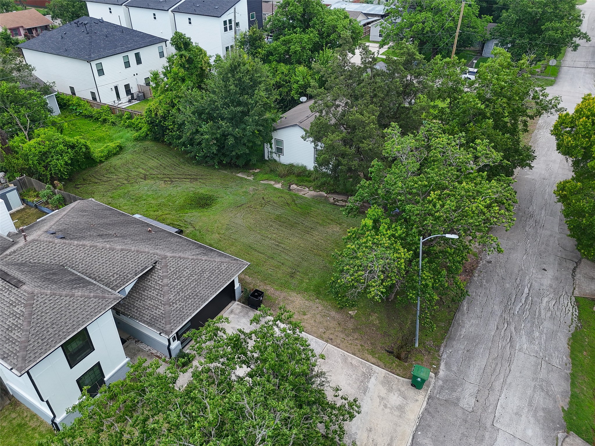 7008 Conley Street Property Photo 4