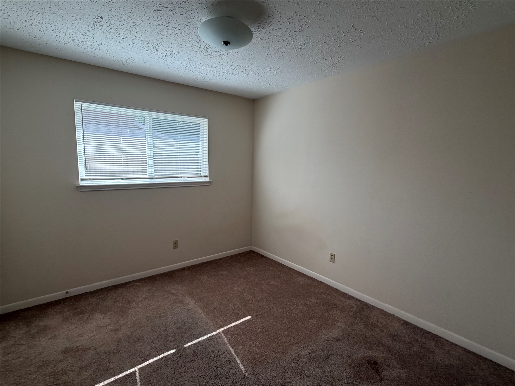 2535 Coopers Post Lane Property Photo 16