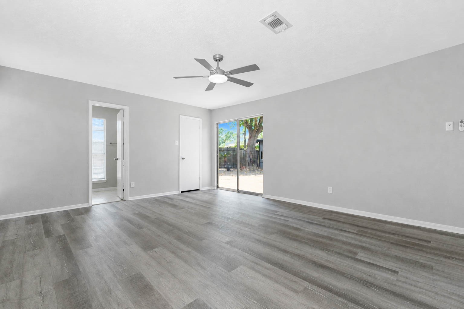 15811 Pathfield Drive Property Photo 21
