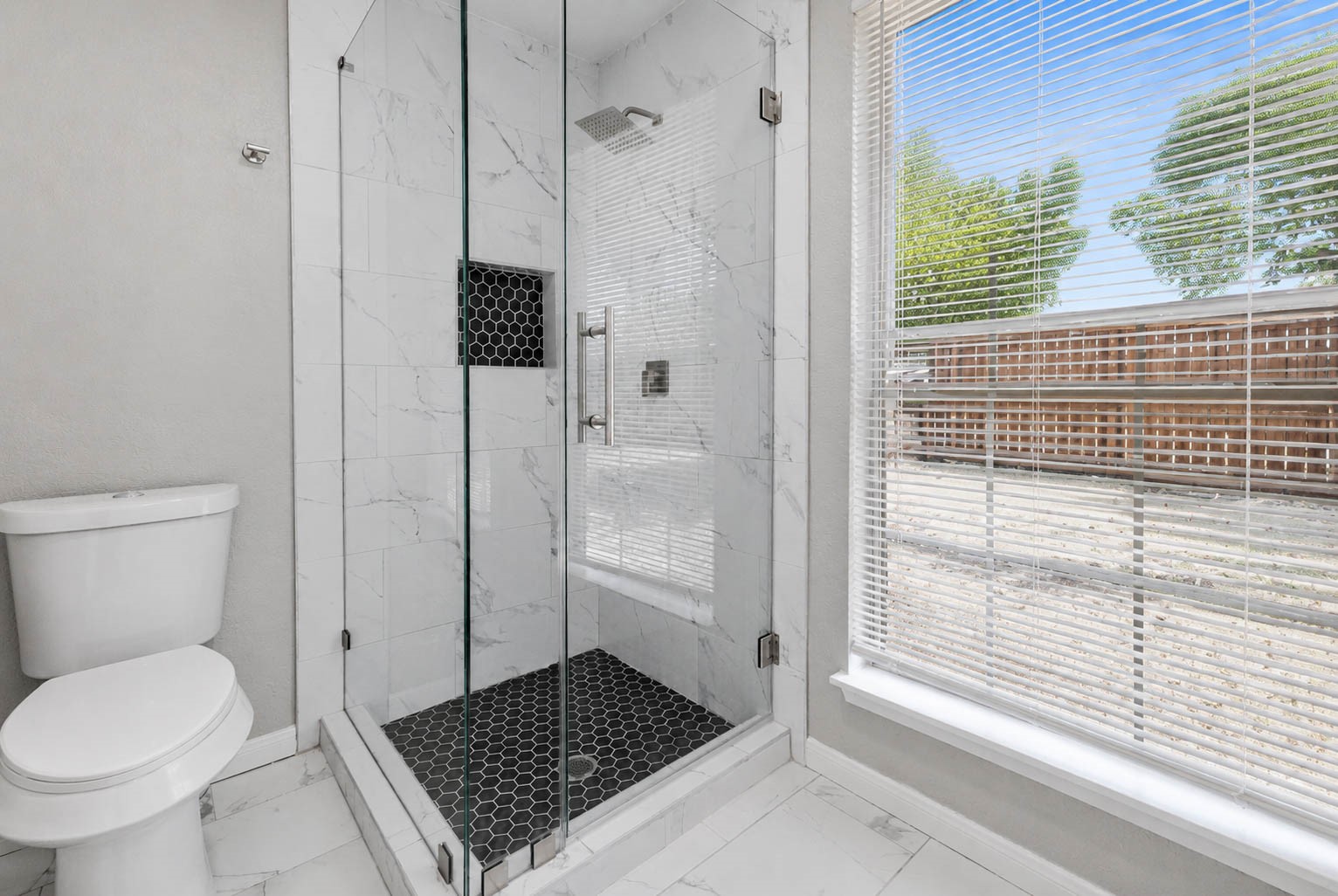 15811 Pathfield Drive Property Photo 23