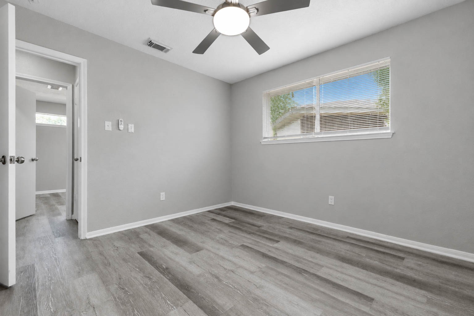 15811 Pathfield Drive Property Photo 26