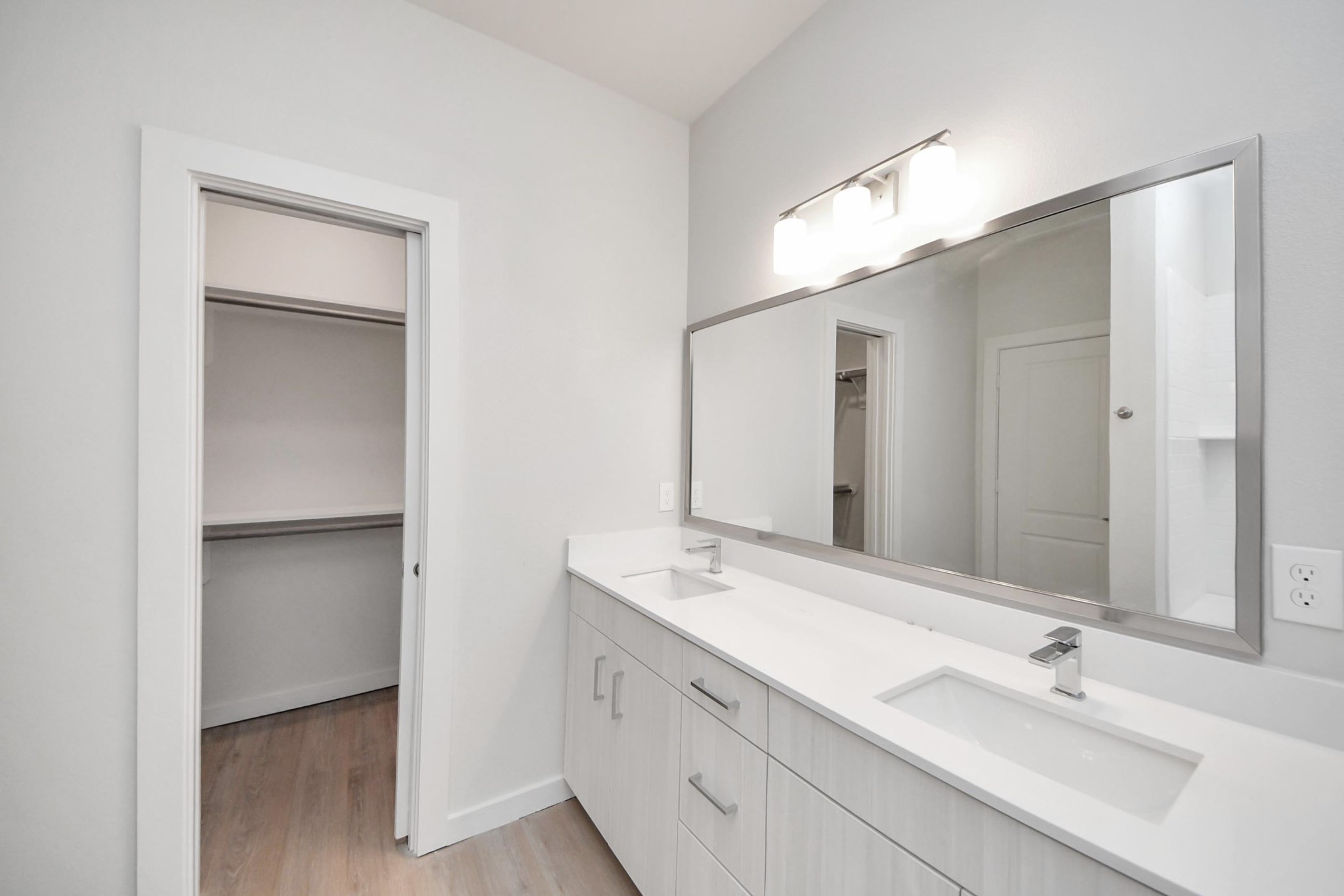 7330 Leighton Meadow Lane Property Photo 31