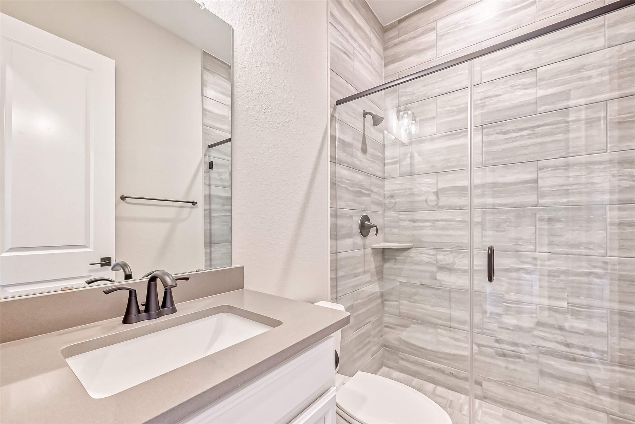 610 Vineyard Hollow Court Property Photo 11
