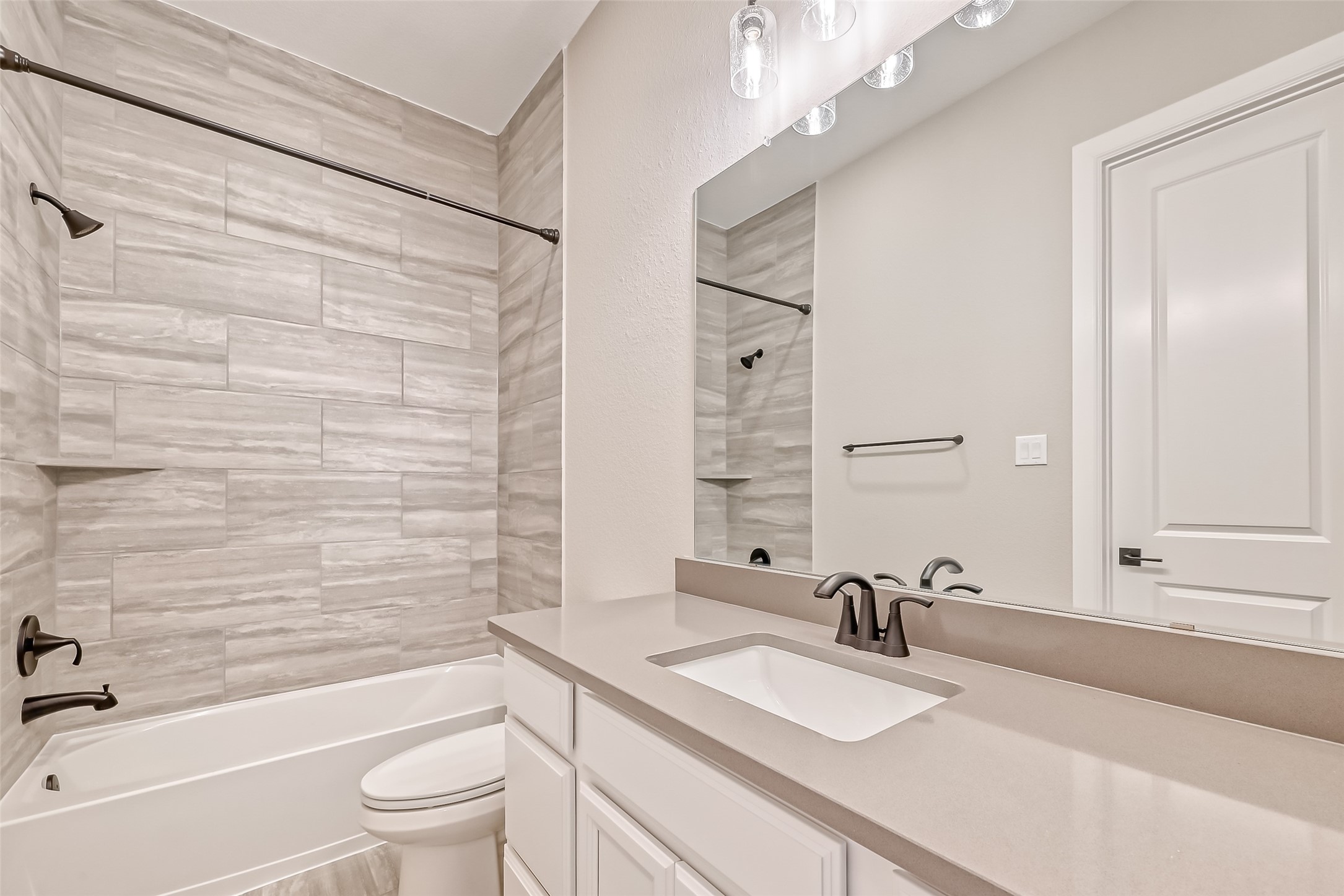 610 Vineyard Hollow Court Property Photo 13