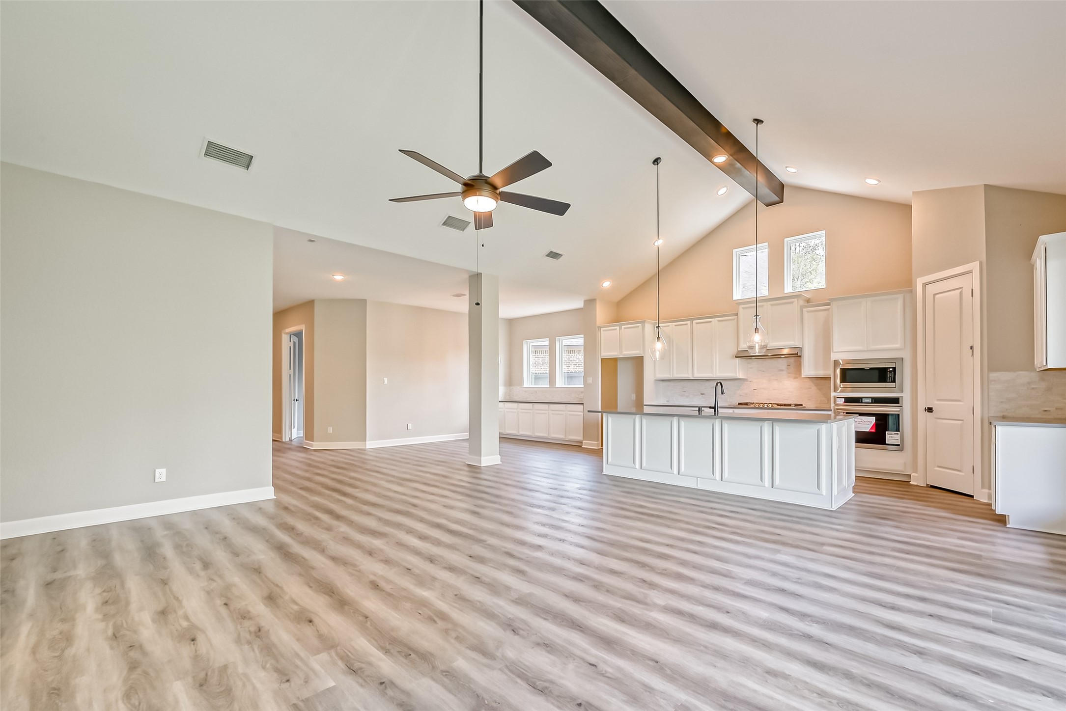 610 Vineyard Hollow Court Property Photo 24
