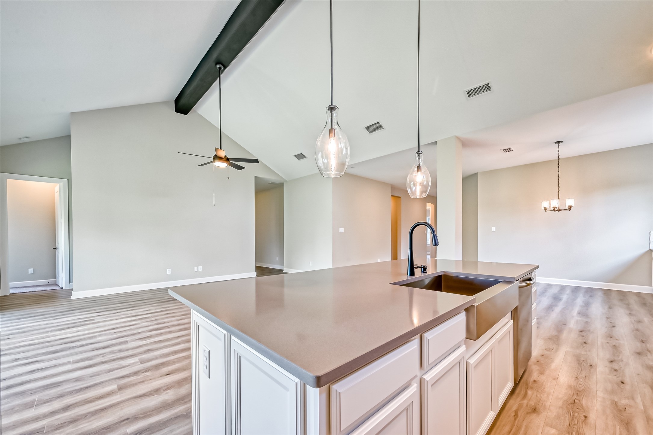 610 Vineyard Hollow Court Property Photo 27