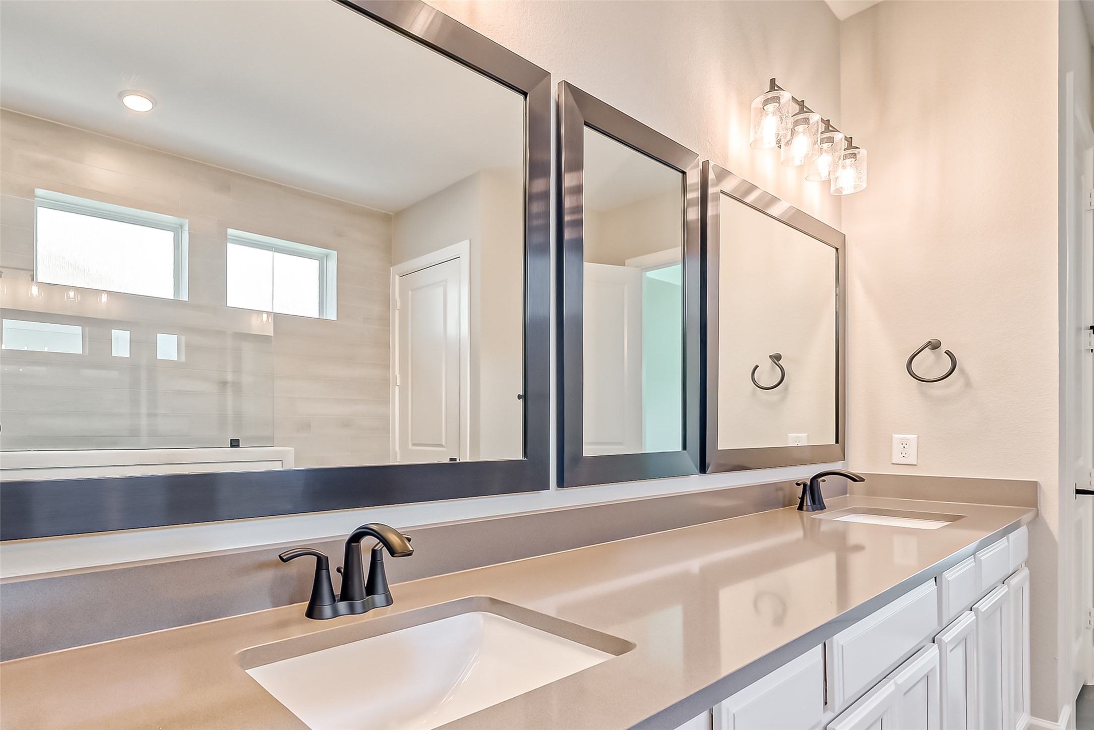 610 Vineyard Hollow Court Property Photo 40