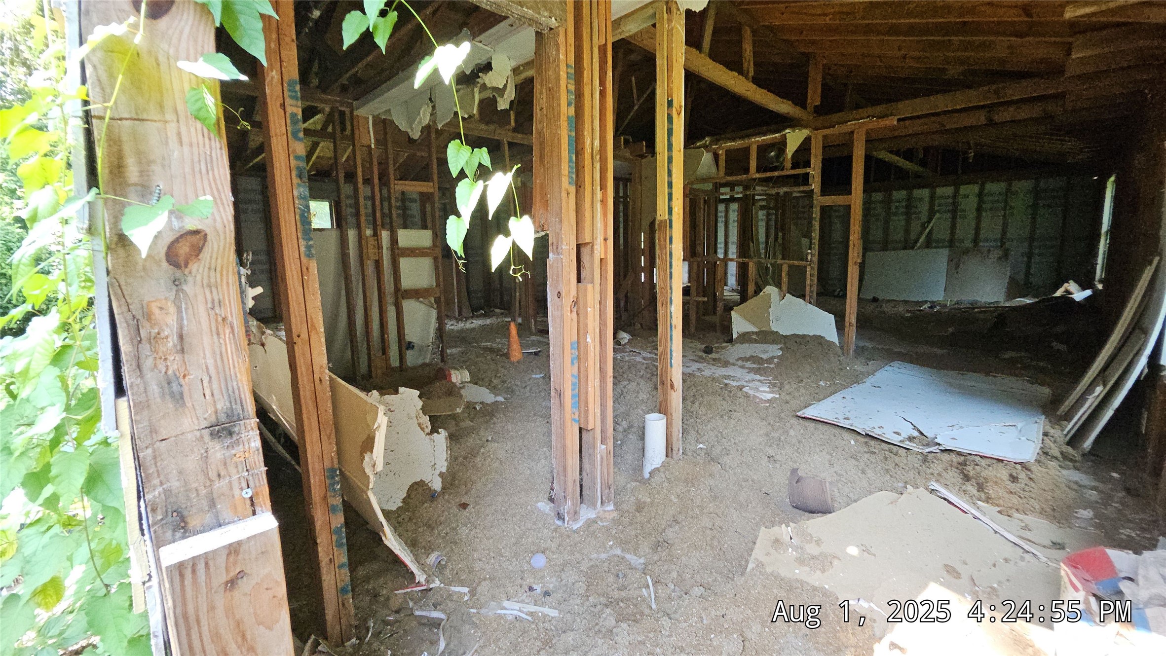 17505 S Lakeview Drive Property Photo 9