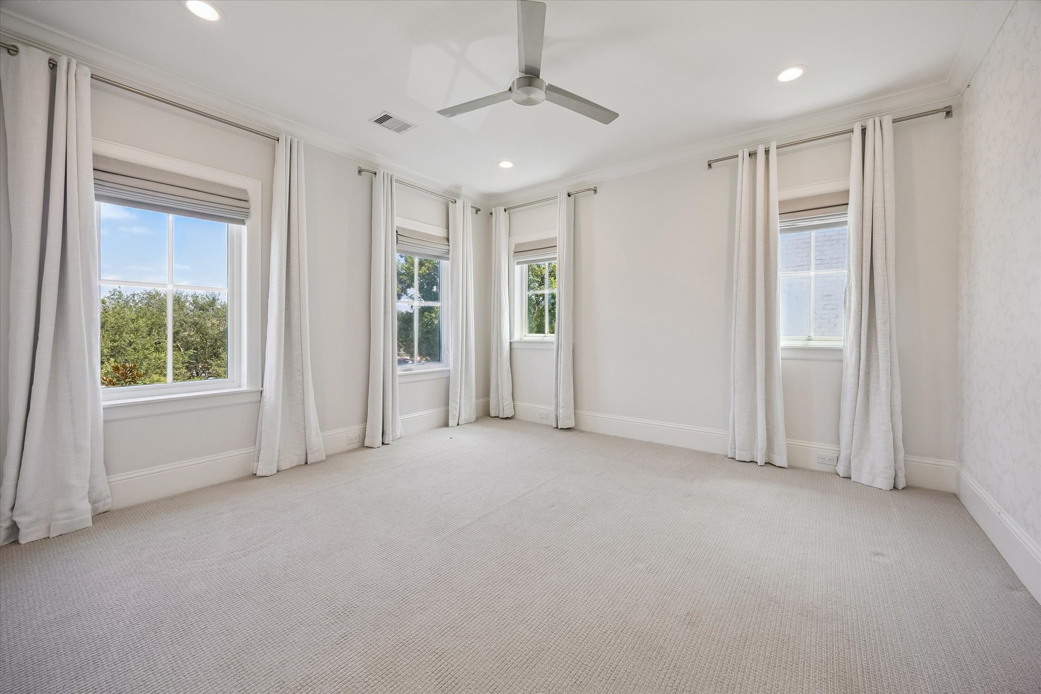 3817 Aberdeen Way Property Photo 24