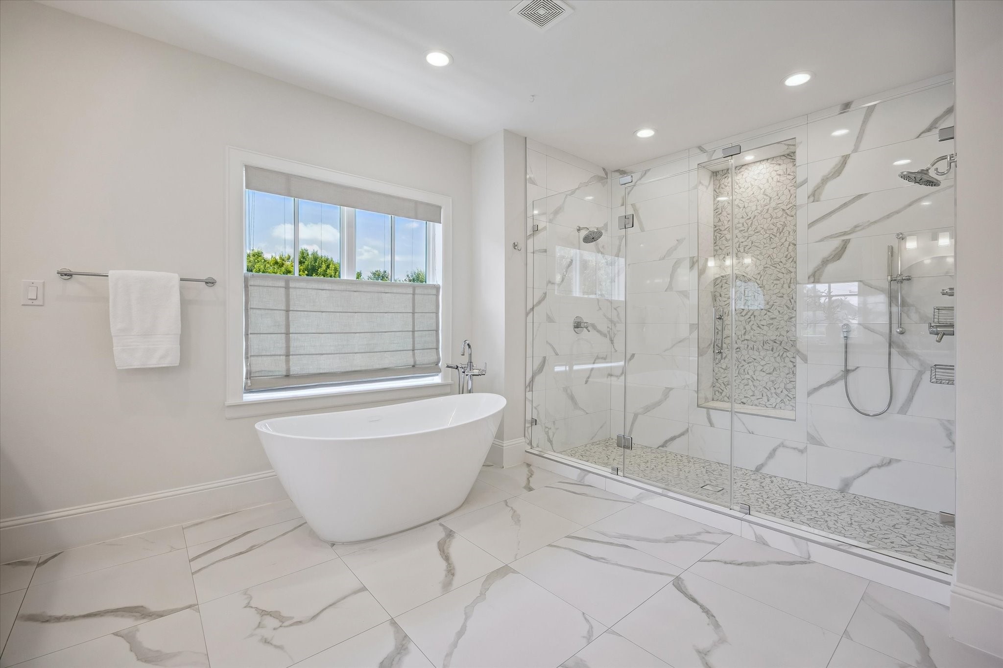 3817 Aberdeen Way Property Photo 35