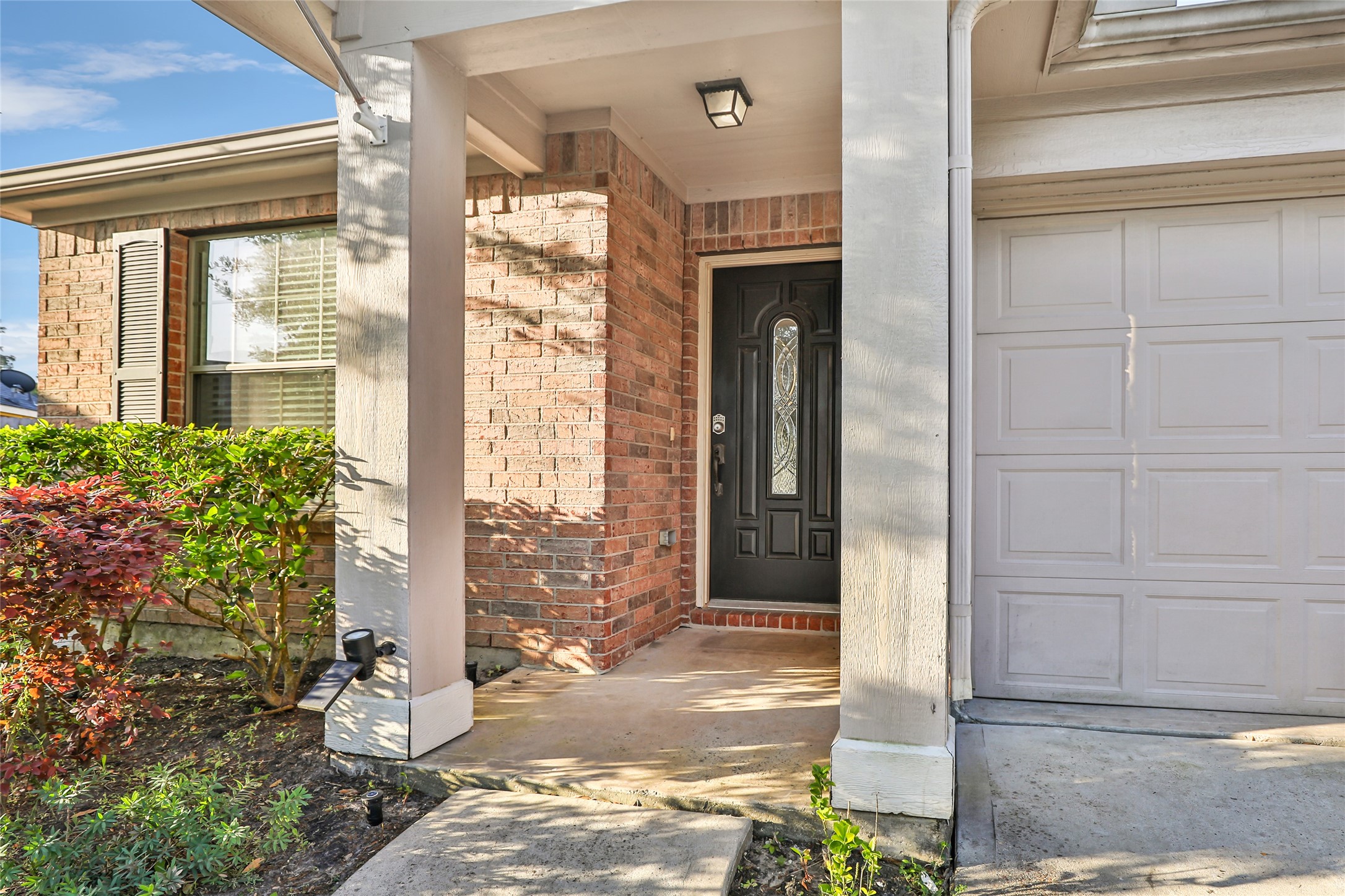 2701 Sandberry Drive Property Photo