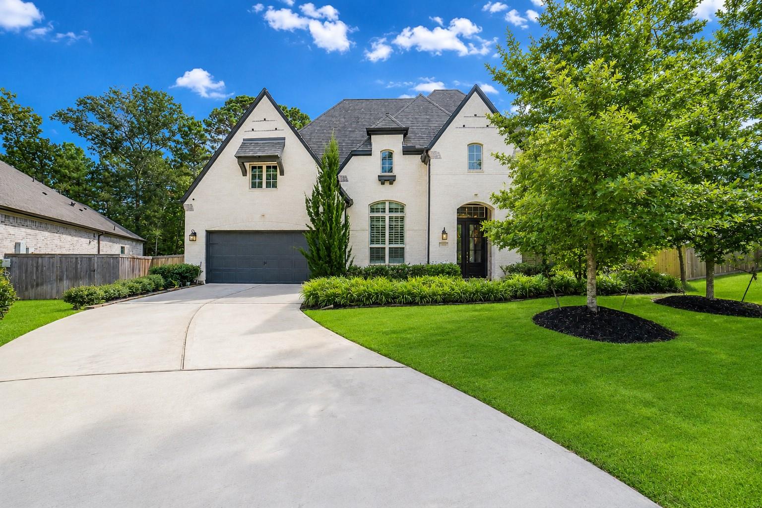 107 Rosewood Forest Court Property Photo 1