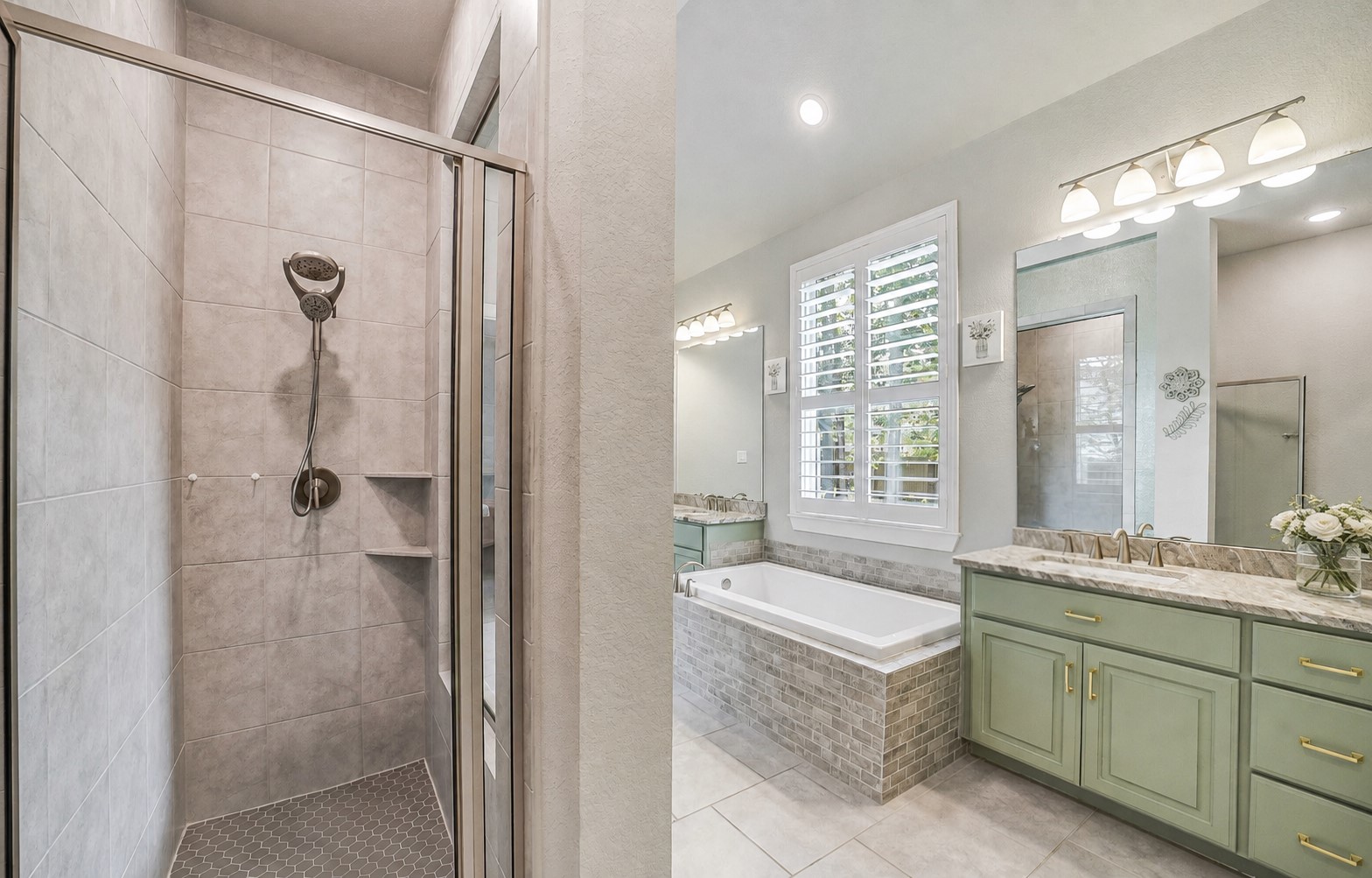 107 Rosewood Forest Court Property Photo 23