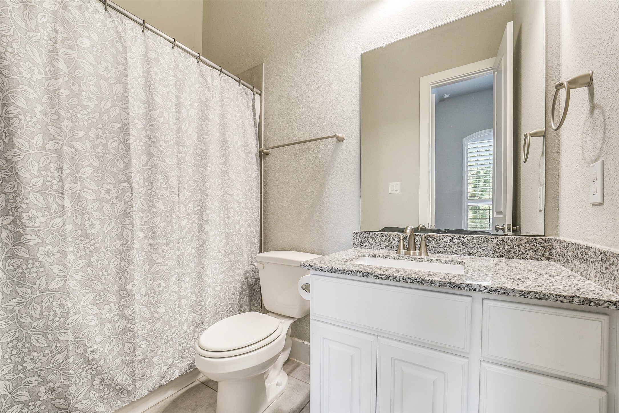 107 Rosewood Forest Court Property Photo 30