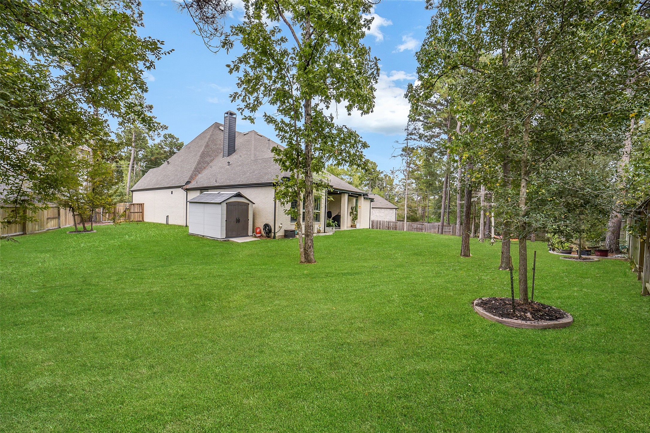 107 Rosewood Forest Court Property Photo 40