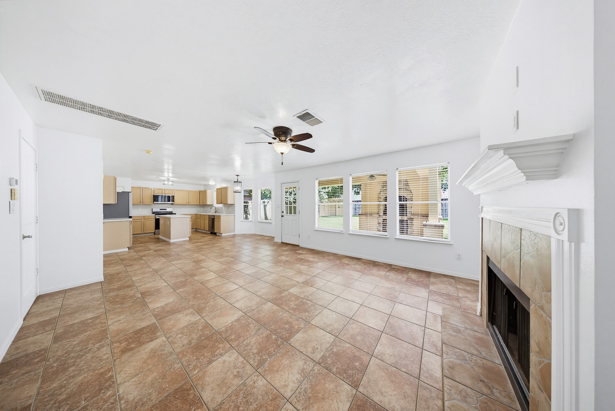 16130 Coleburn Drive Property Photo 13