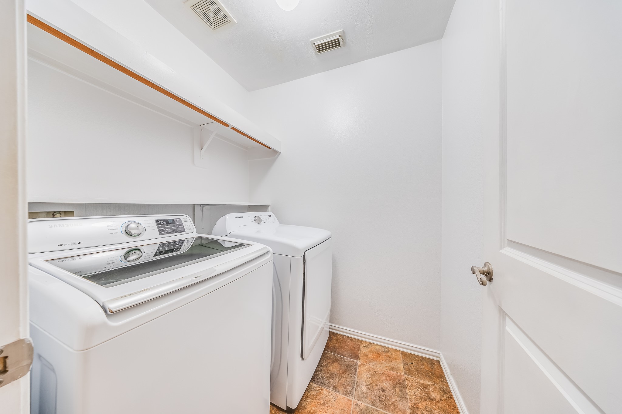 16130 Coleburn Drive Property Photo 26