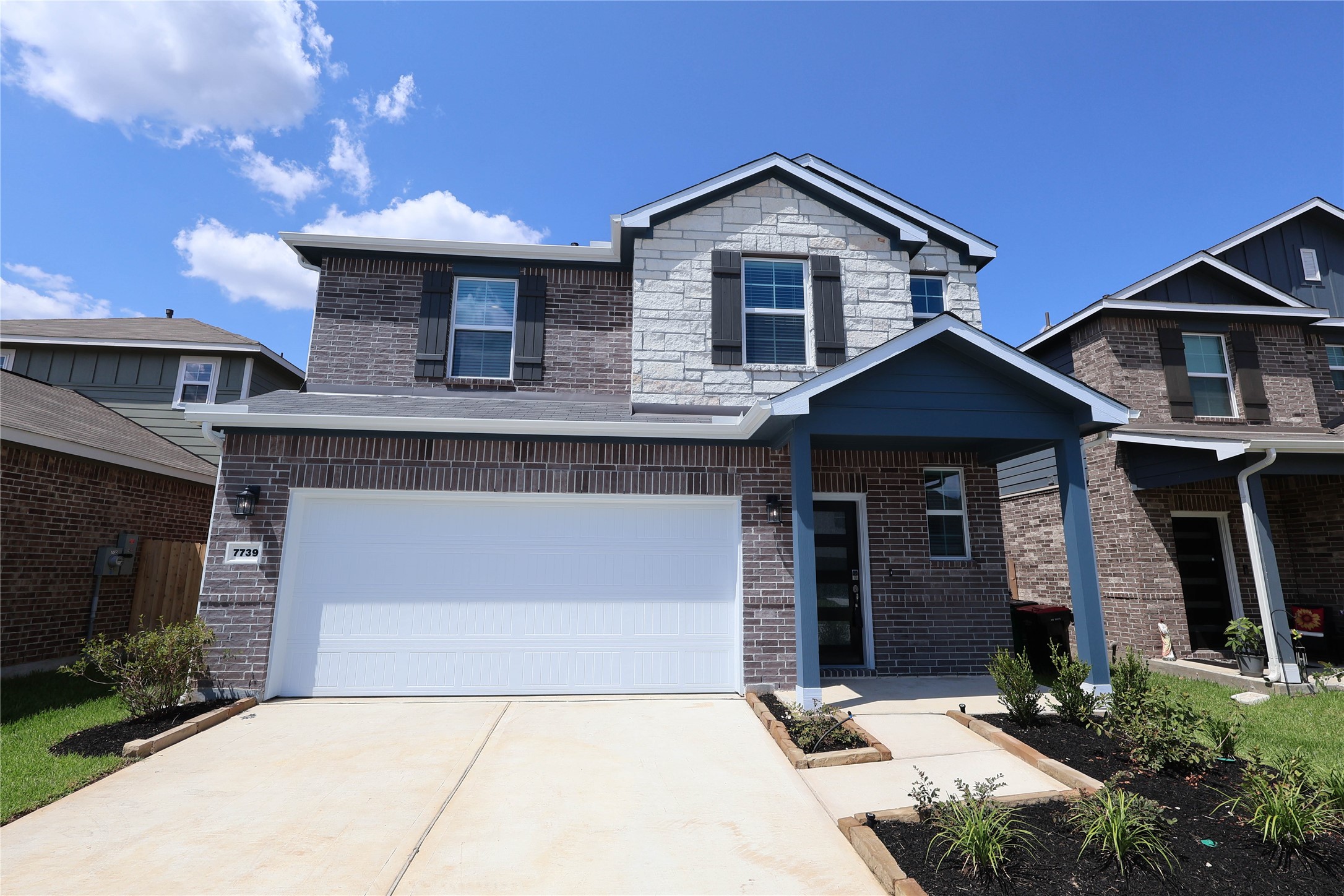 7739 Bergamot Circle Property Photo 1
