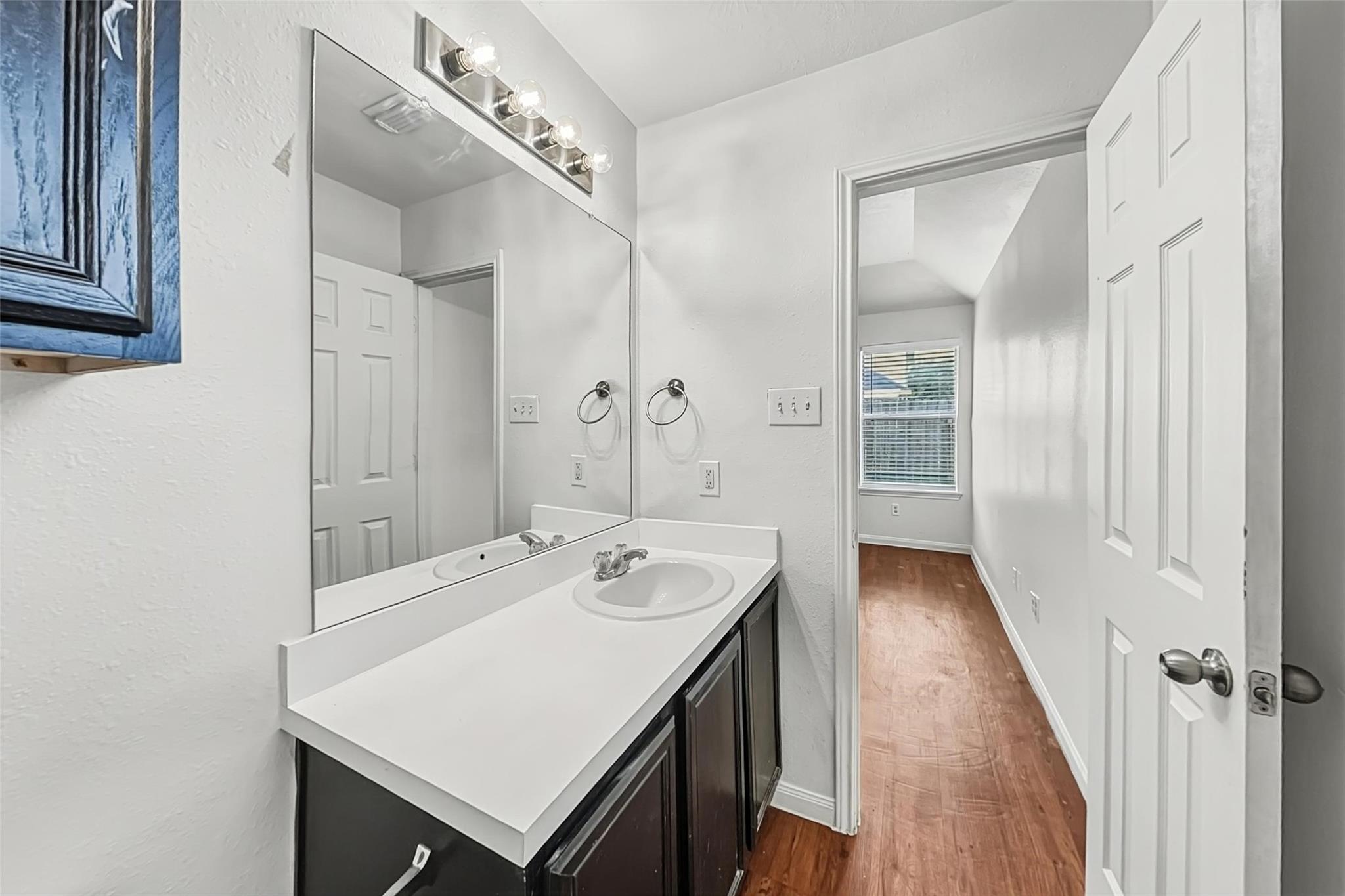 21623 Nella Circle Property Photo 9