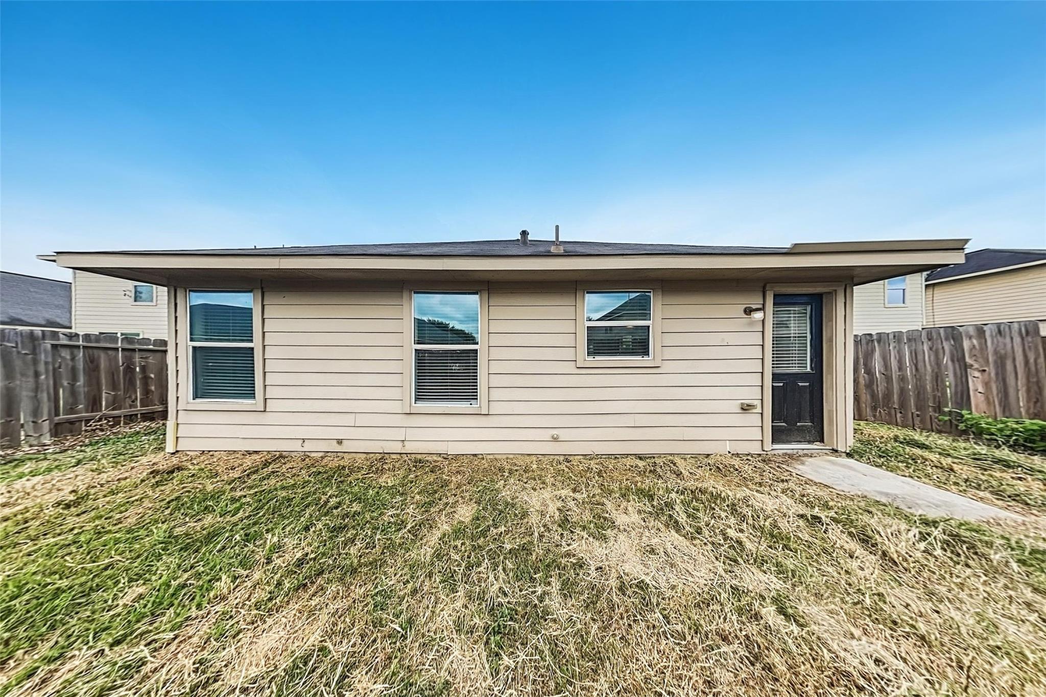 21623 Nella Circle Property Photo 16