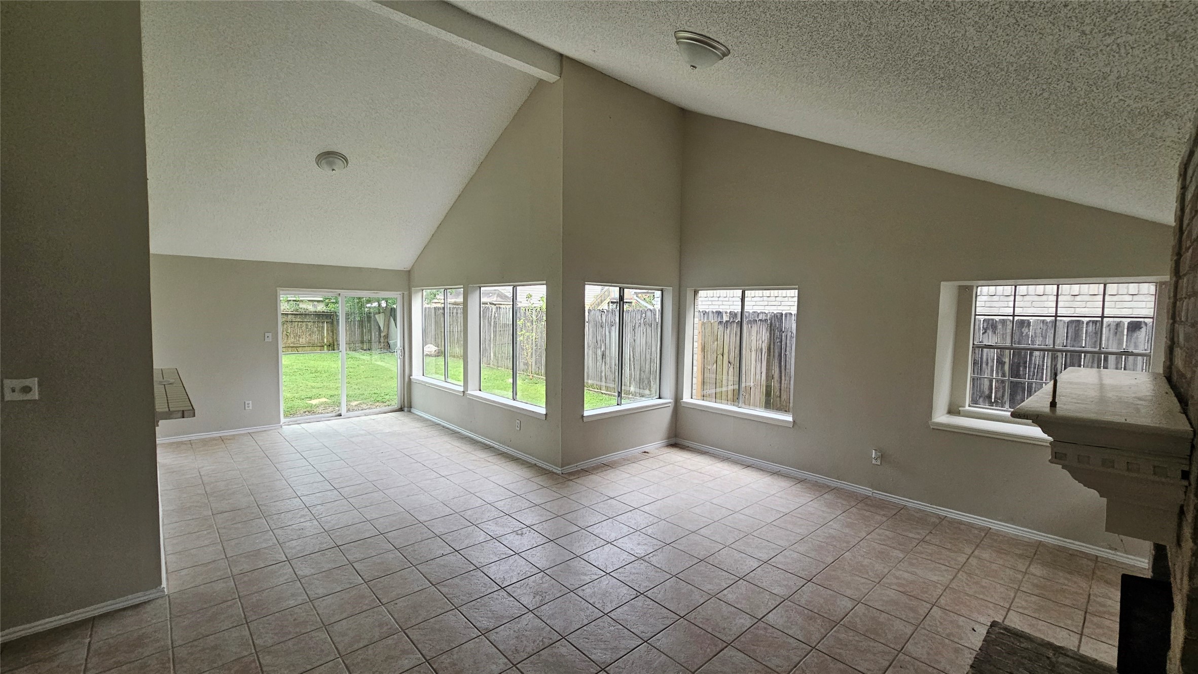 23827 Red Sky Drive Property Photo 6