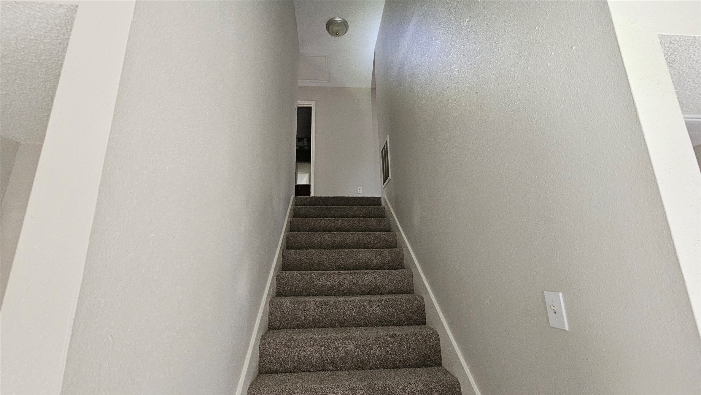 23827 Red Sky Drive Property Photo 10