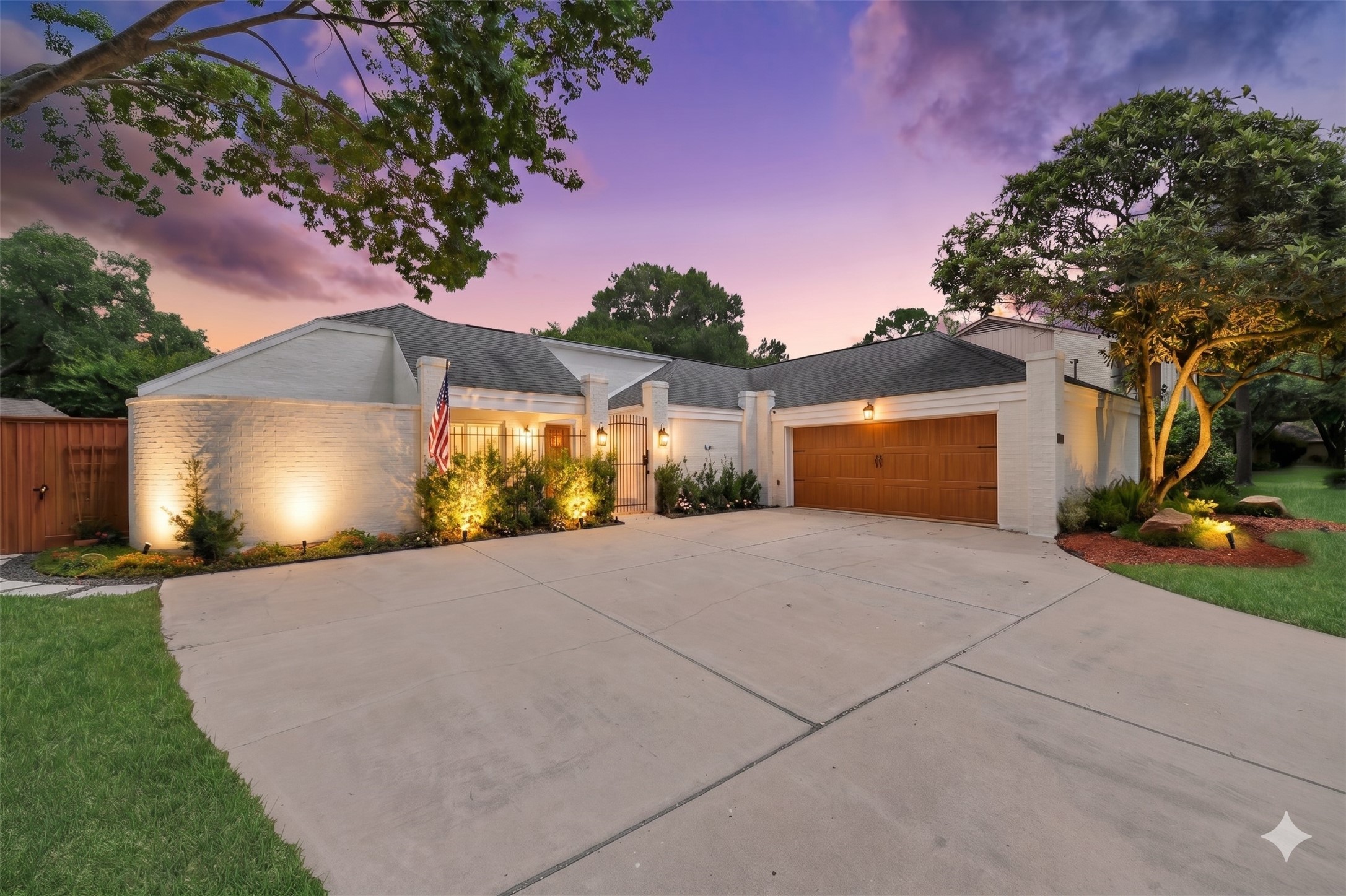 11906 Pebble Rock Drive Property Photo 1