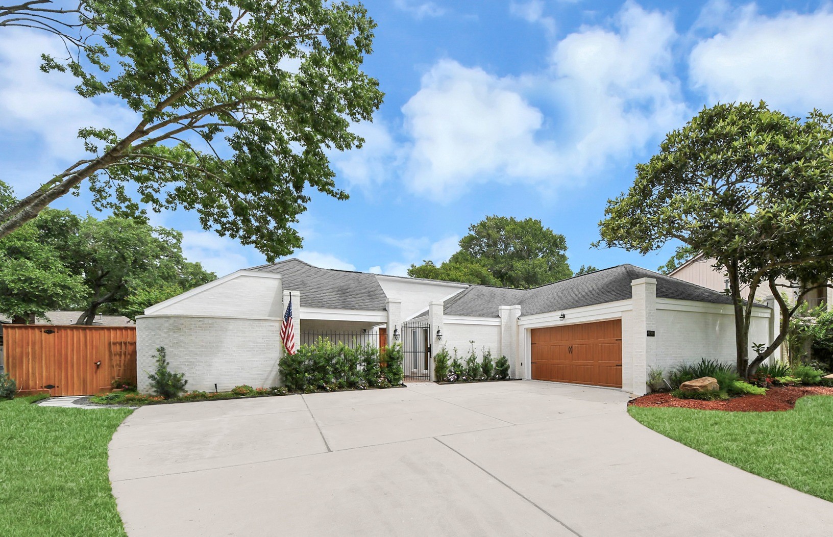 11906 Pebble Rock Drive Property Photo 38