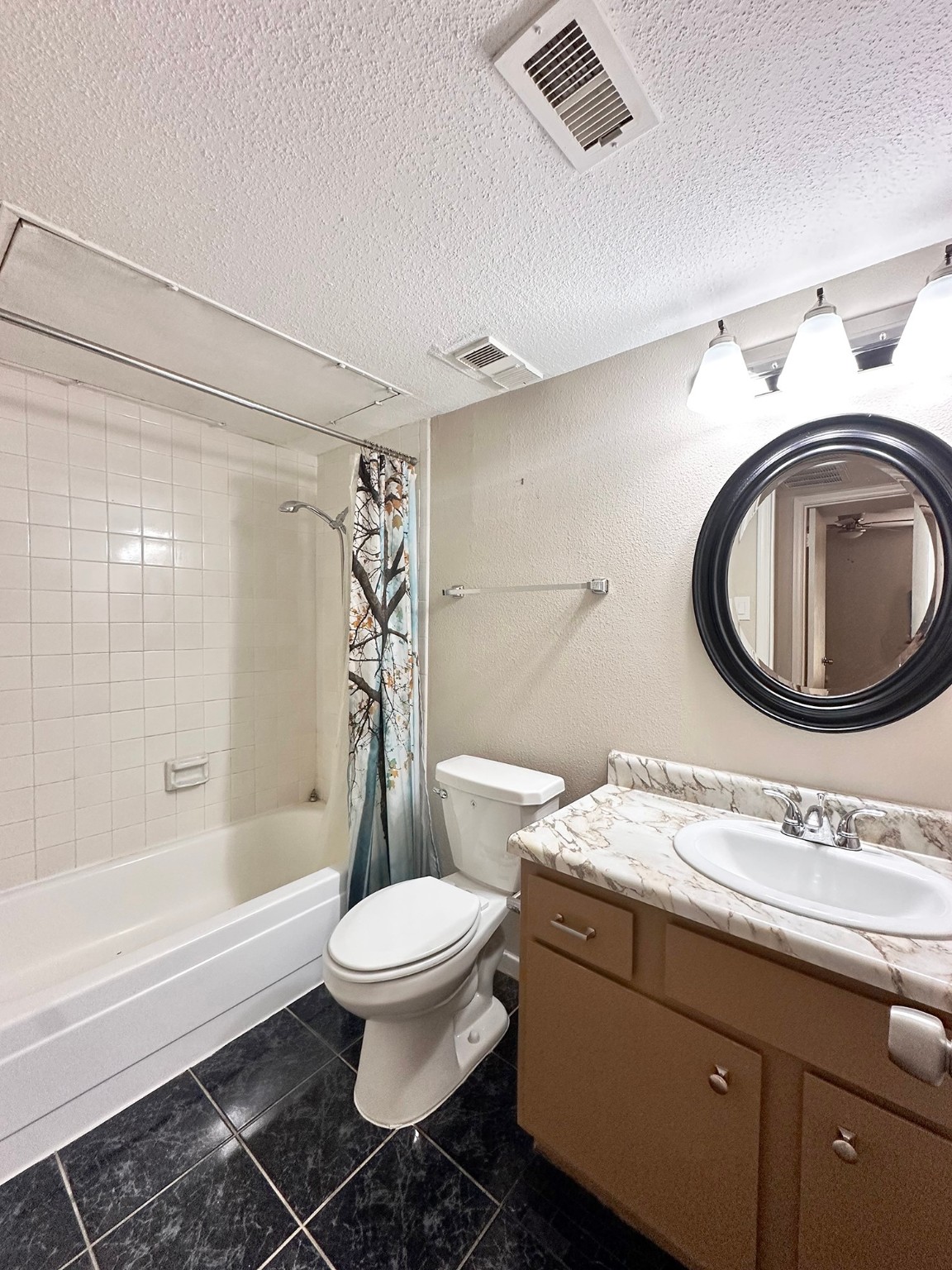 9350 Country Creek Drive 24 Property Photo 9