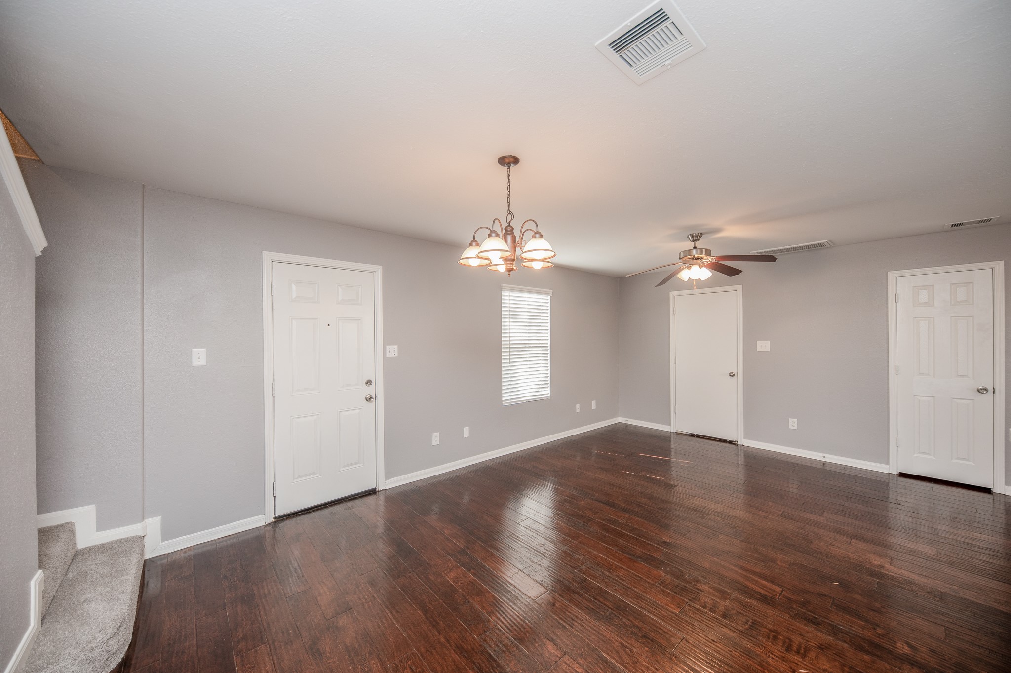 1631 Dove Run Property Photo 12