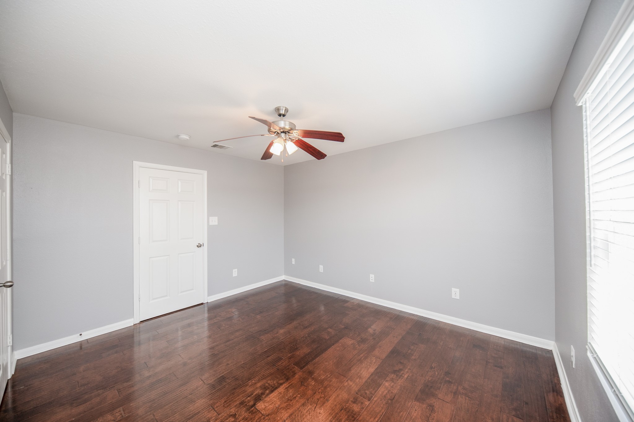 1631 Dove Run Property Photo 17
