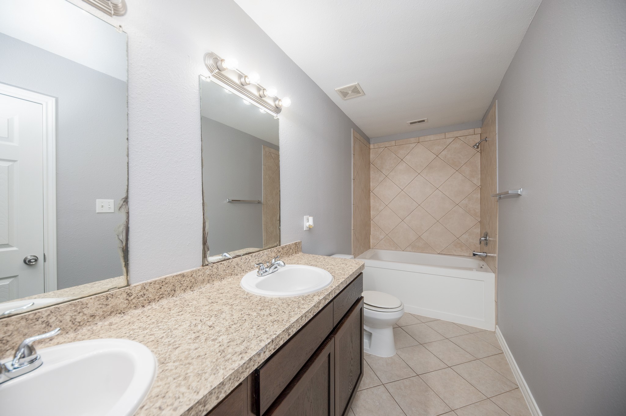1631 Dove Run Property Photo 19