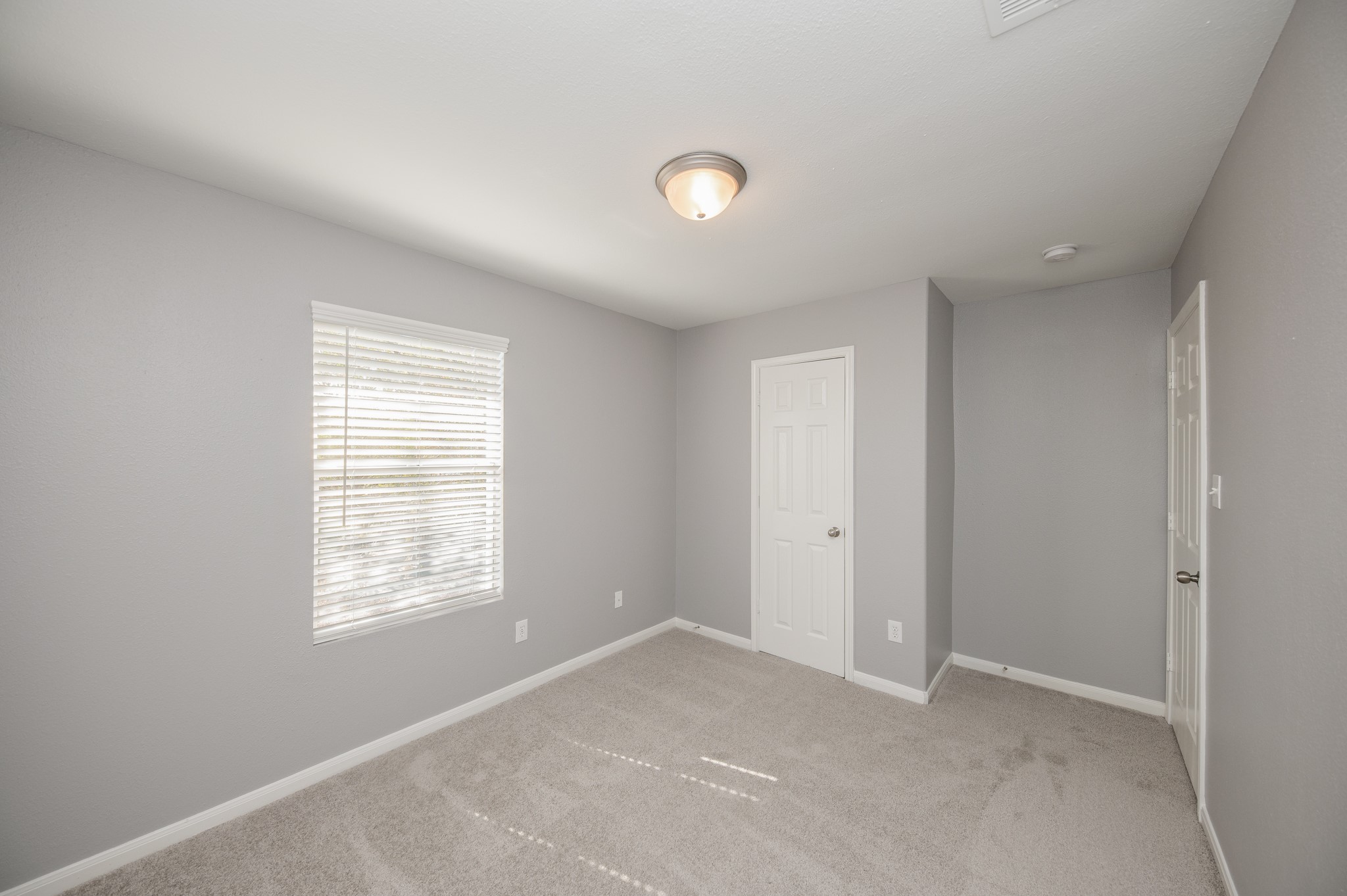 1631 Dove Run Property Photo 25
