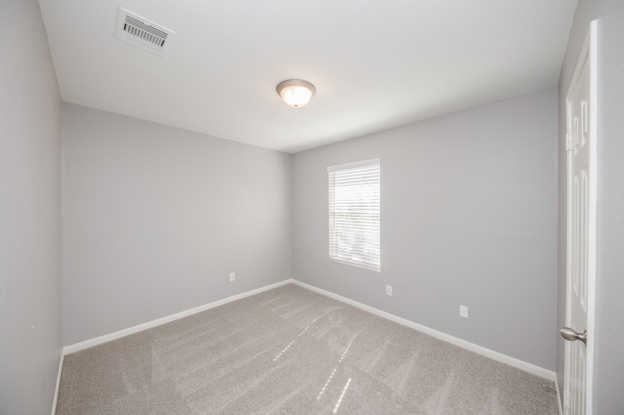 1631 Dove Run Property Photo 27