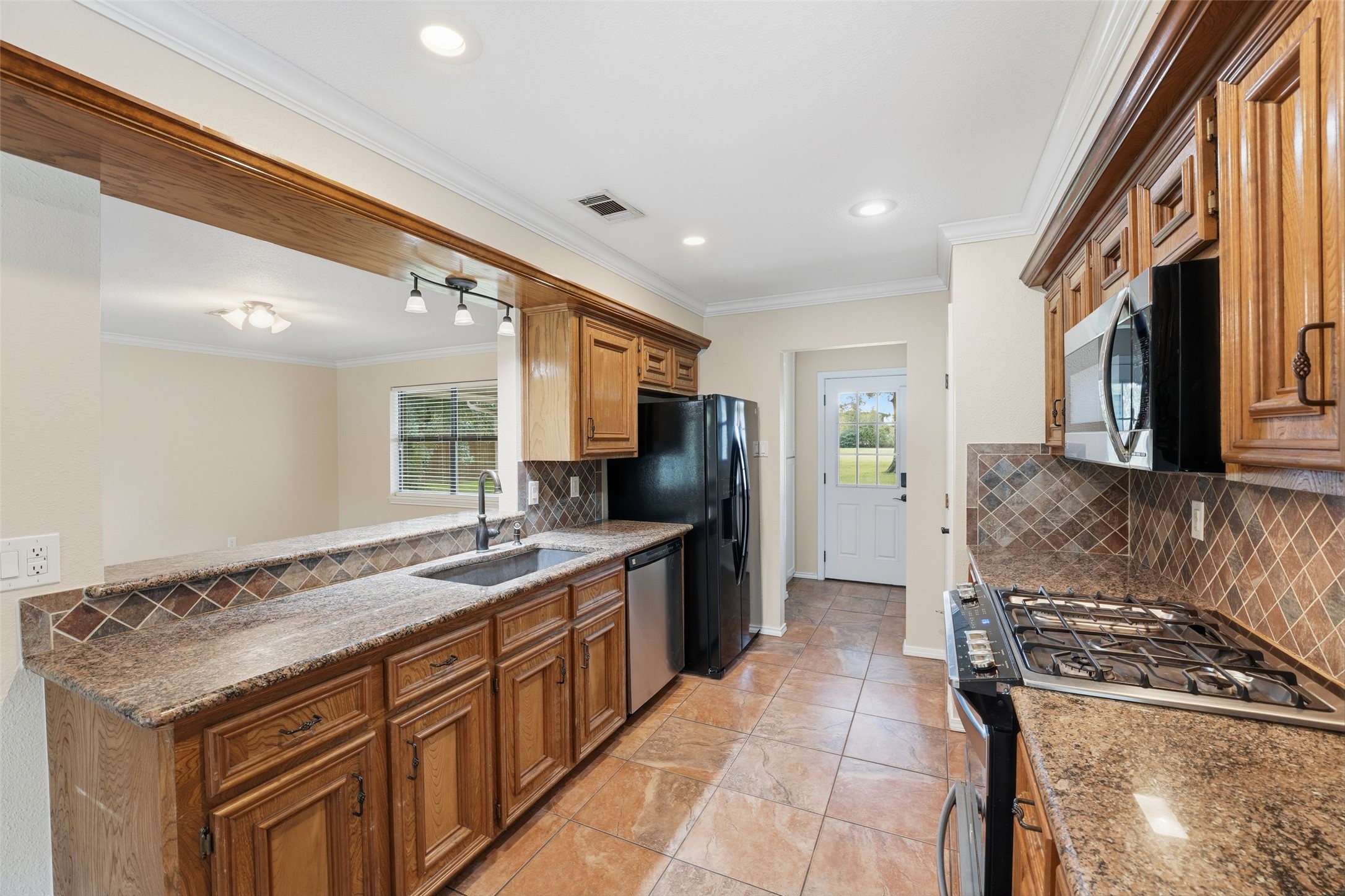 7321 Root Road Property Photo 14
