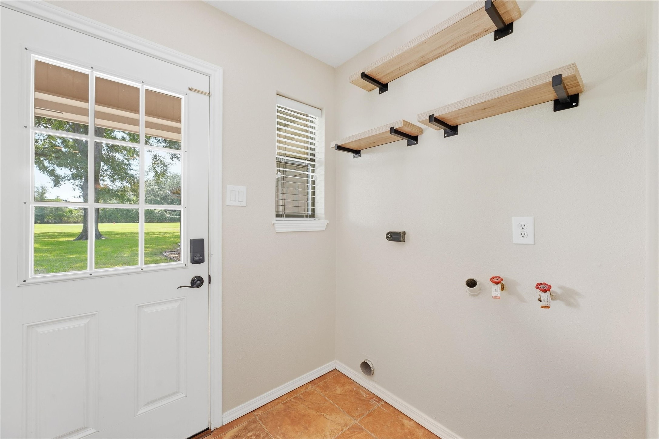 7321 Root Road Property Photo 24
