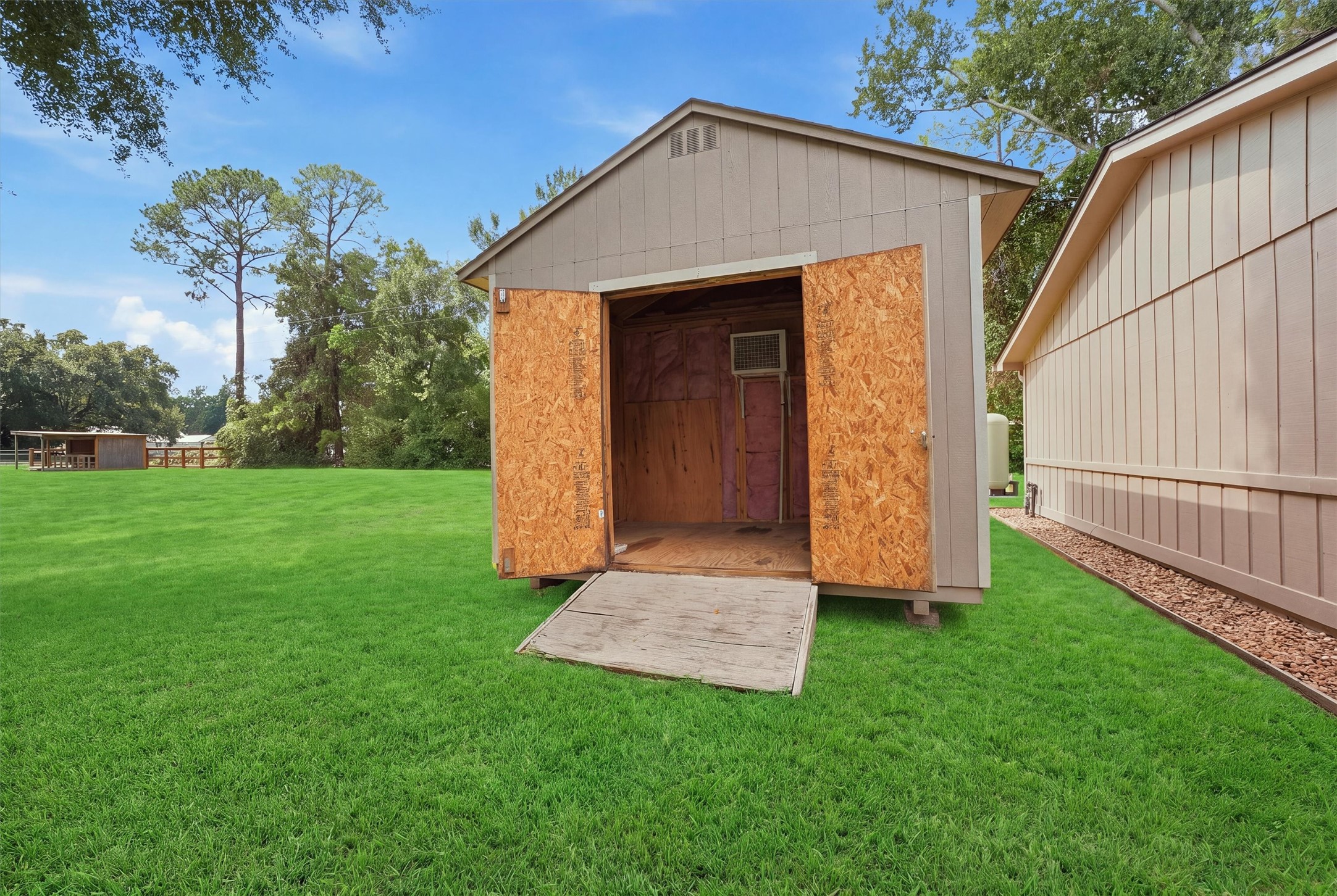 7321 Root Road Property Photo 30