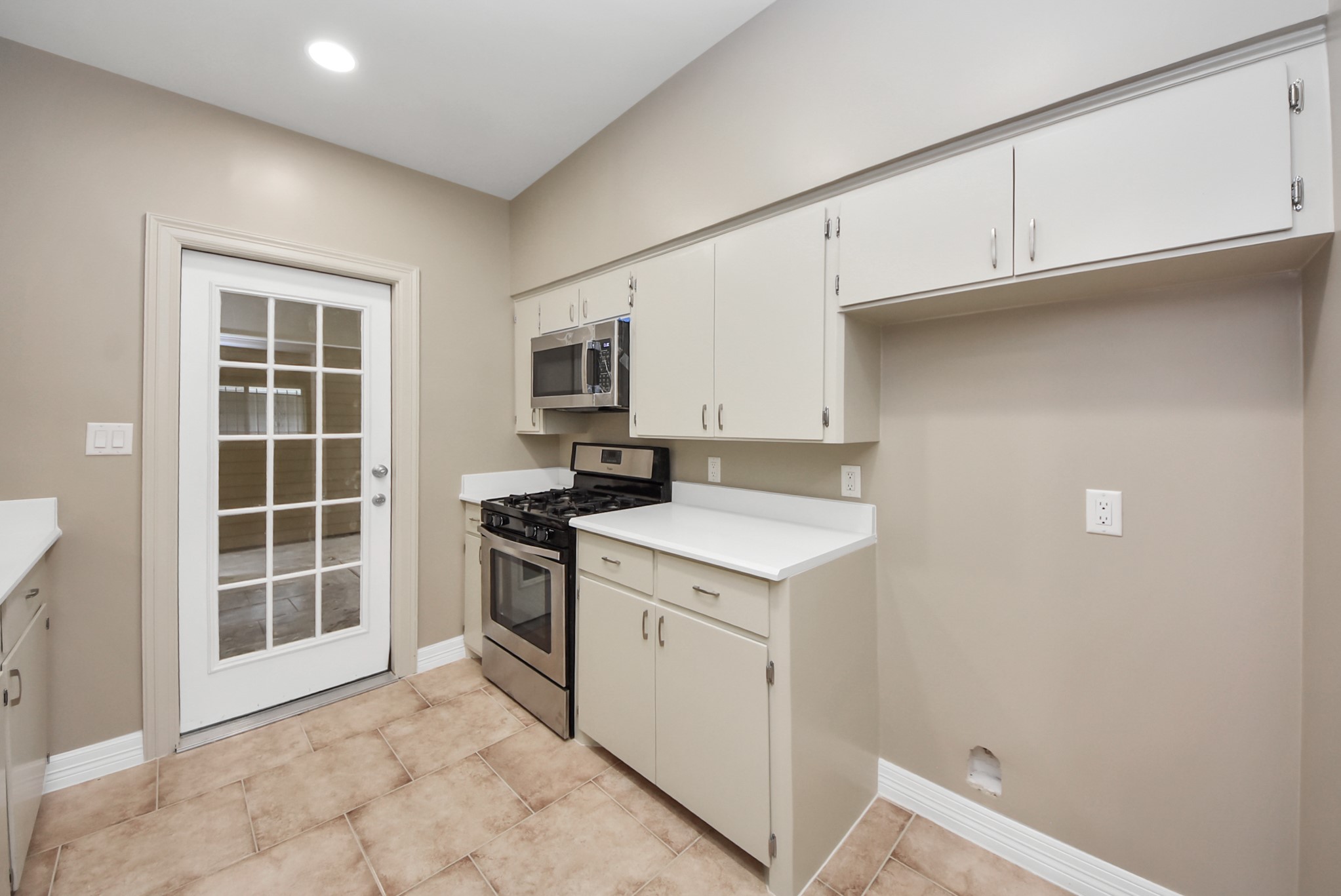 5326 Heatherbrook Drive Property Photo 15