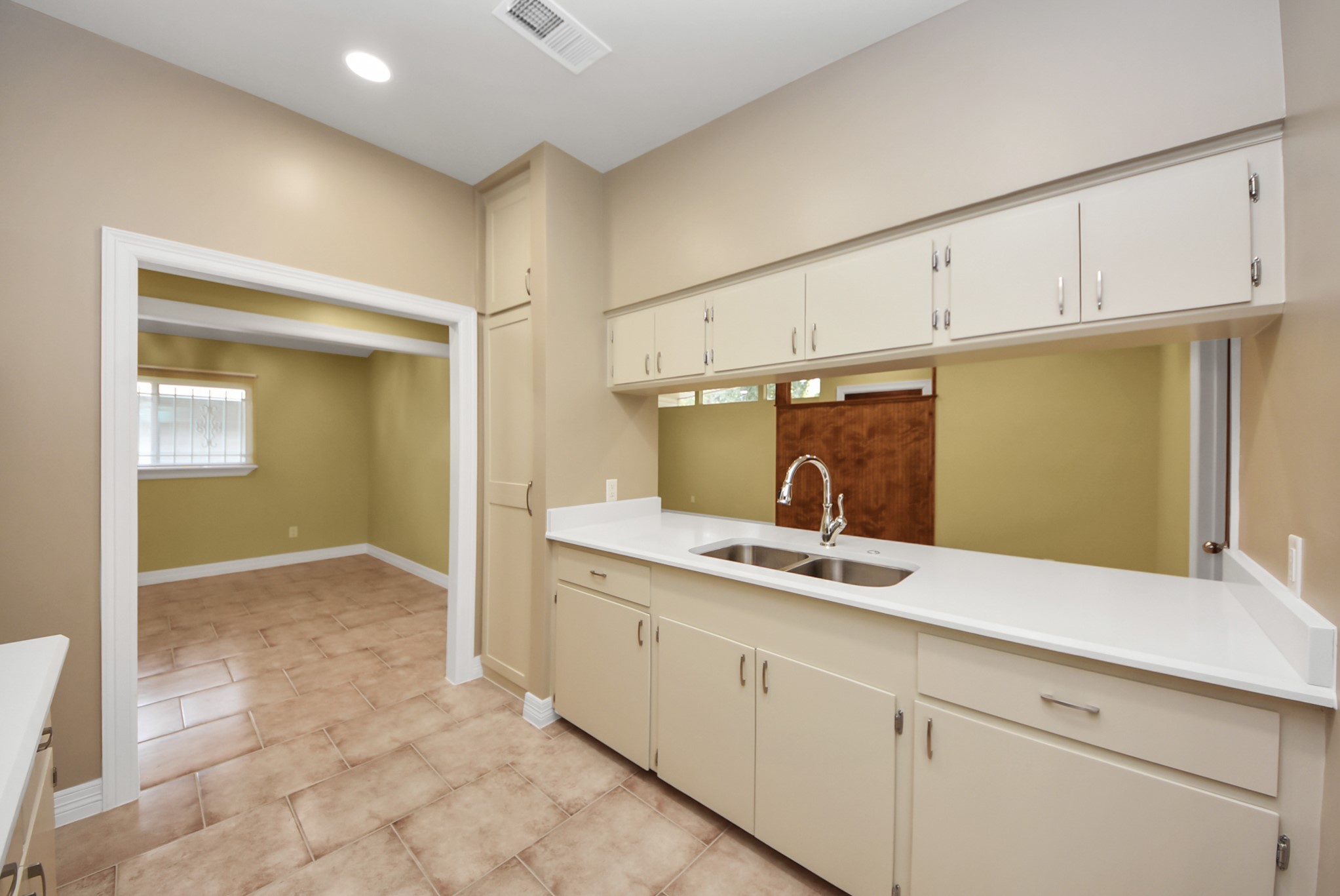 5326 Heatherbrook Drive Property Photo 19