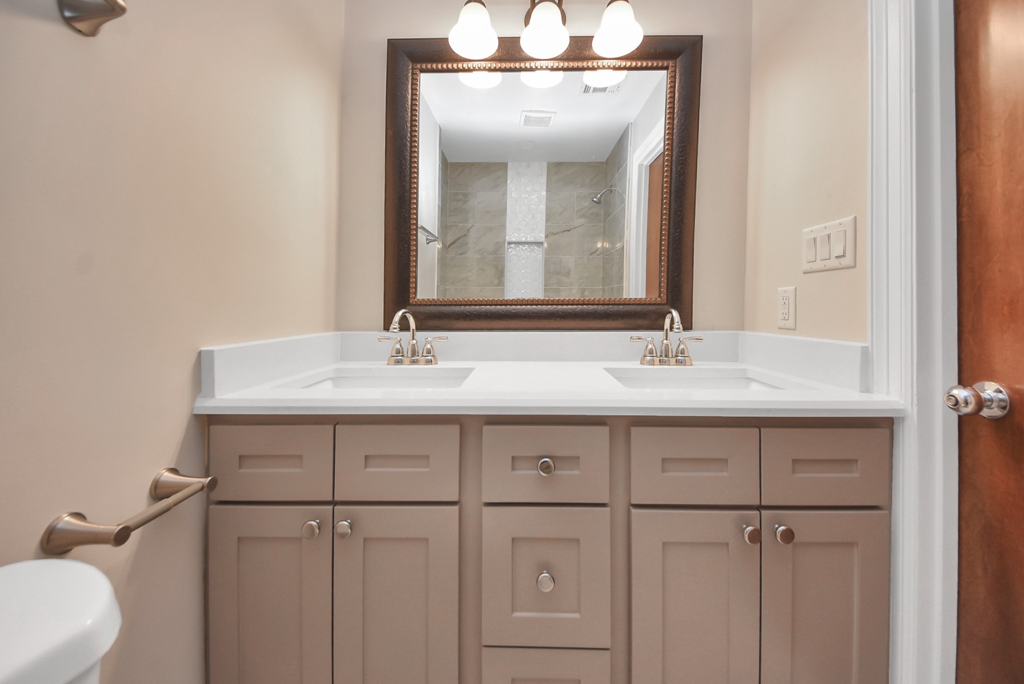 5326 Heatherbrook Drive Property Photo 31