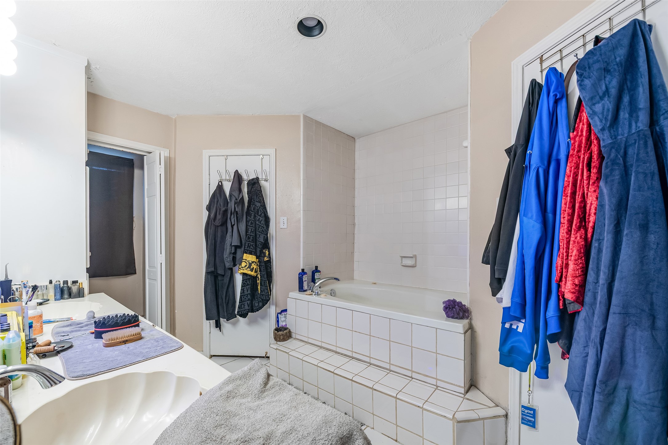 10827 Braes Forest Drive Property Photo 14