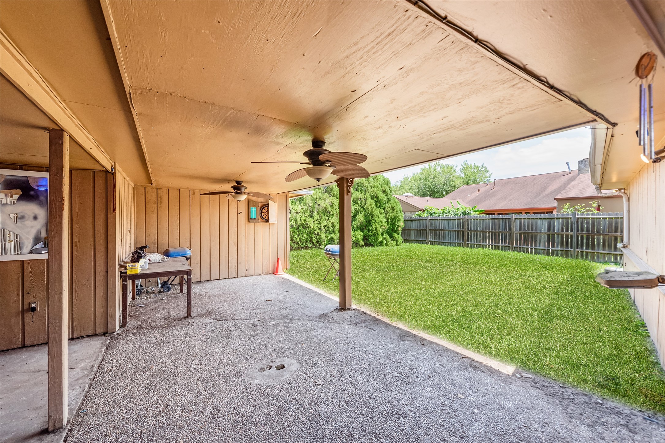 10827 Braes Forest Drive Property Photo 17