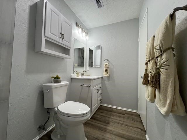 7502 Trabajo Drive Property Photo 22