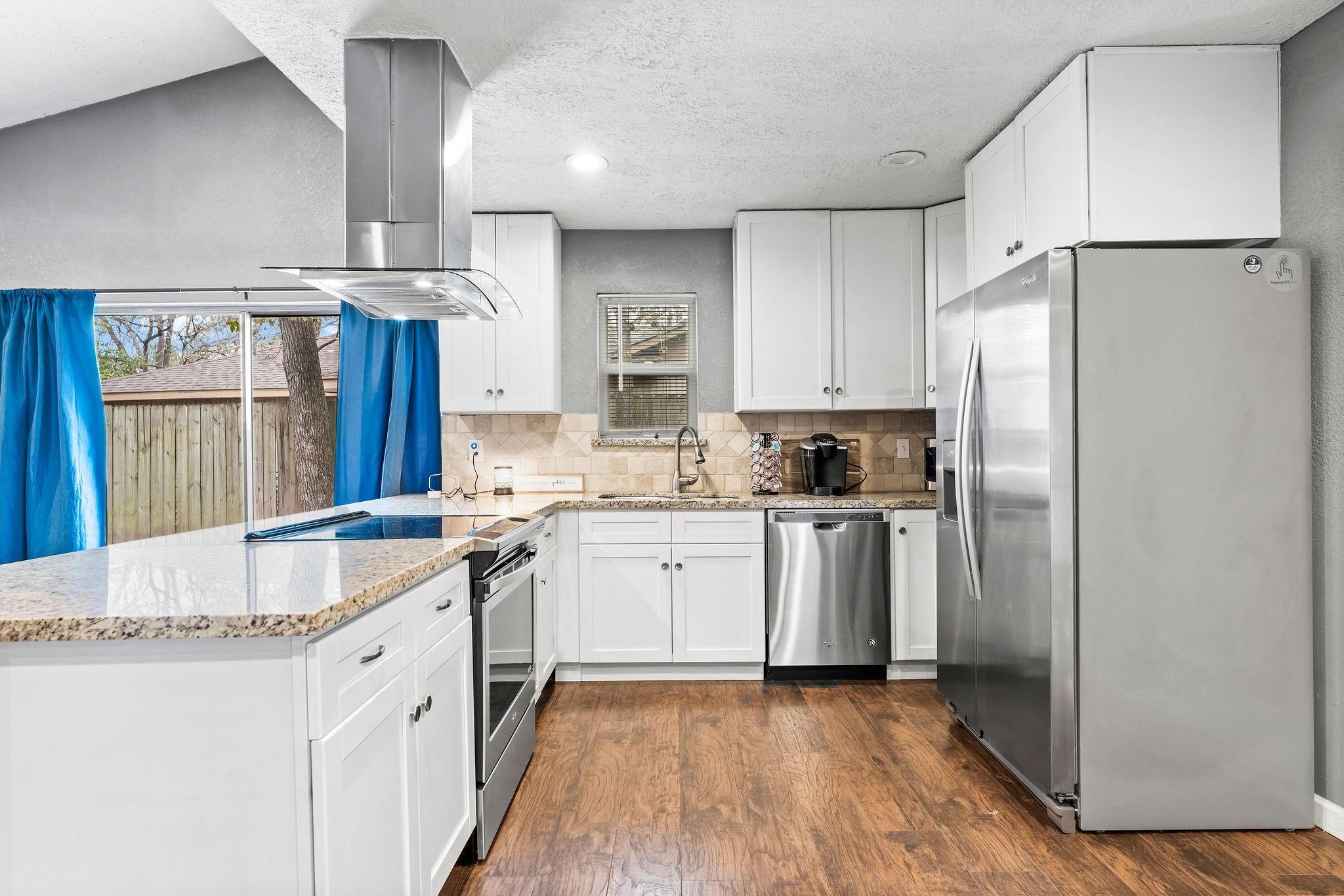 23135 Birnam Wood Boulevard Property Photo 4