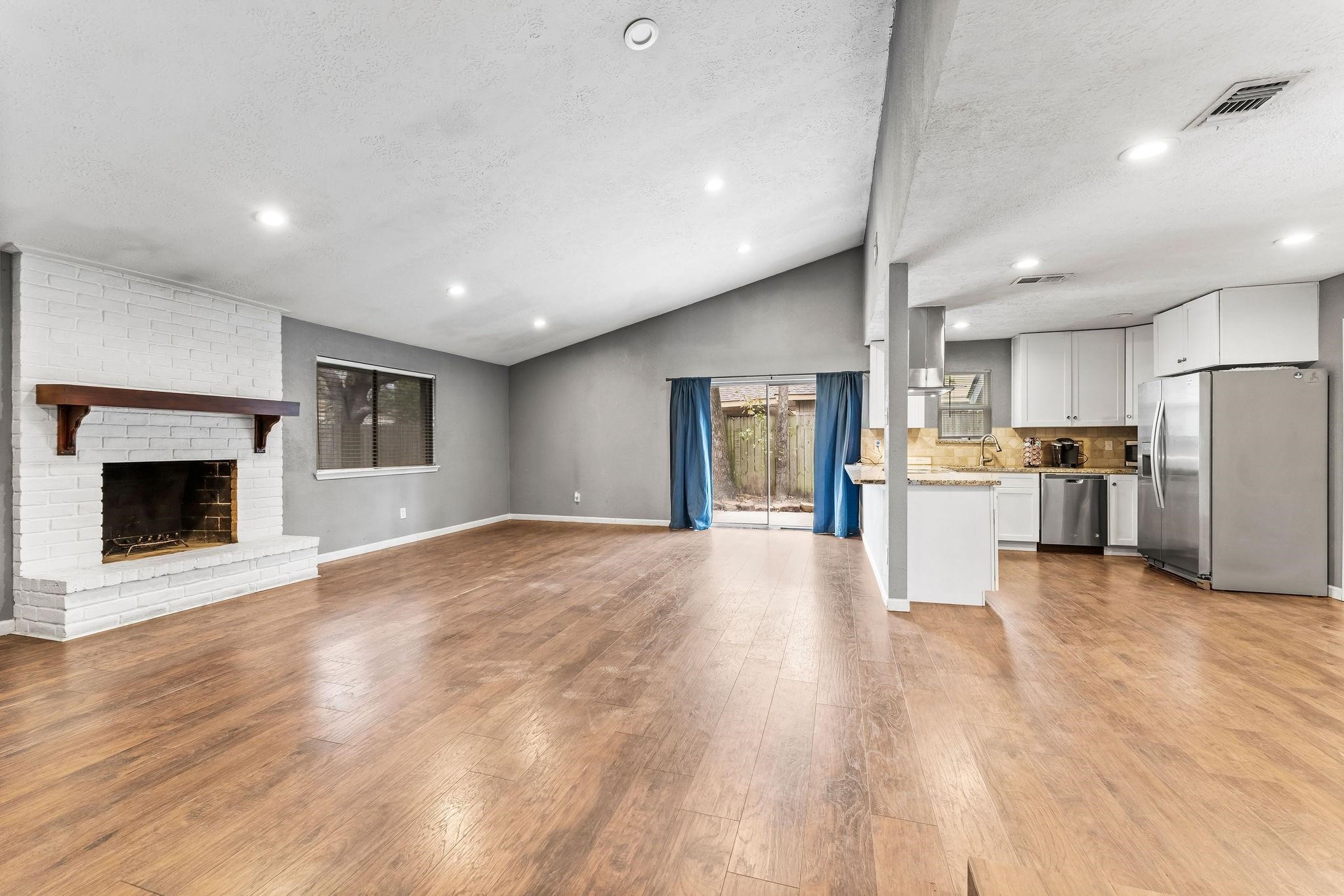 23135 Birnam Wood Boulevard Property Photo 9