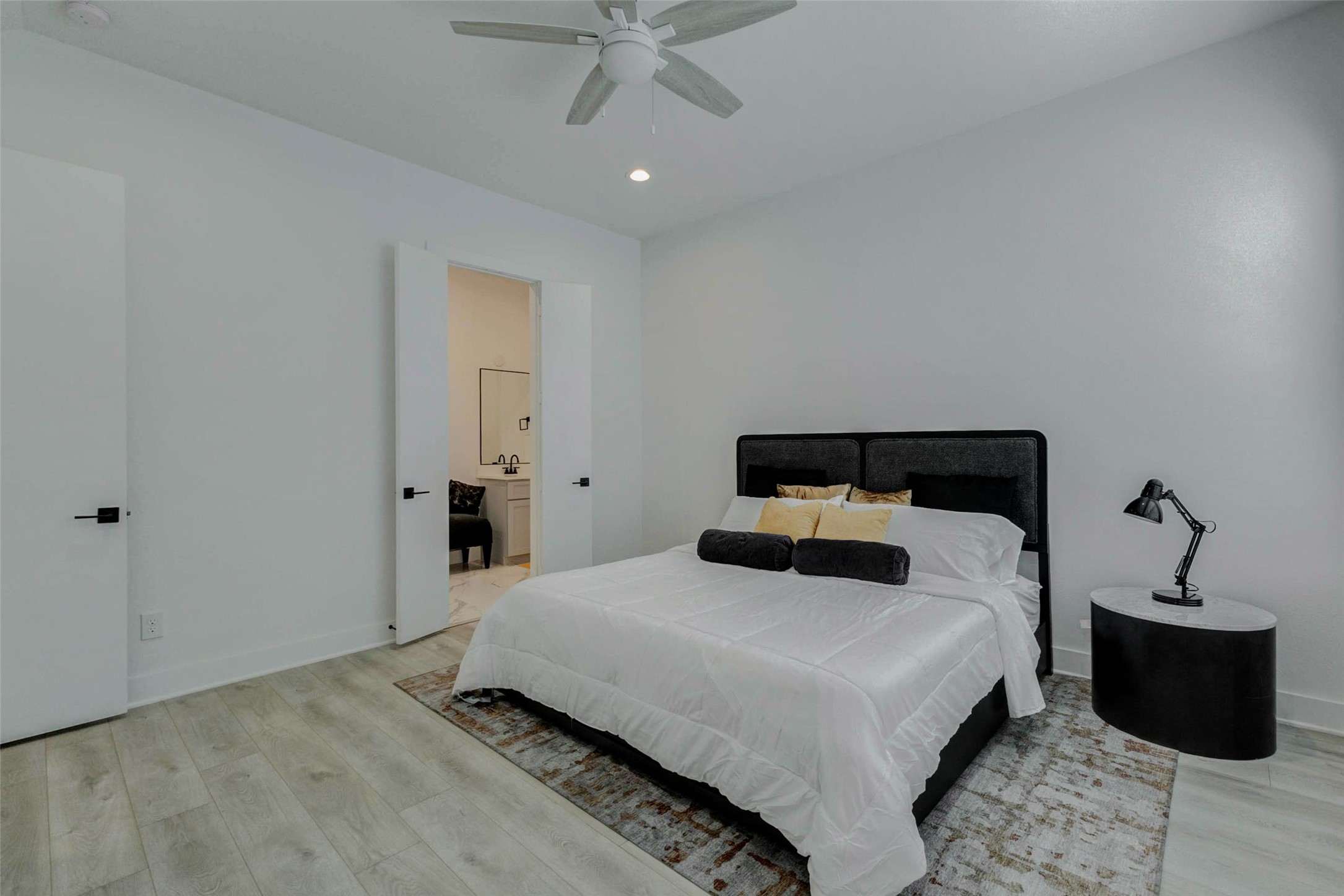 5705 Elysium Street Property Photo 9