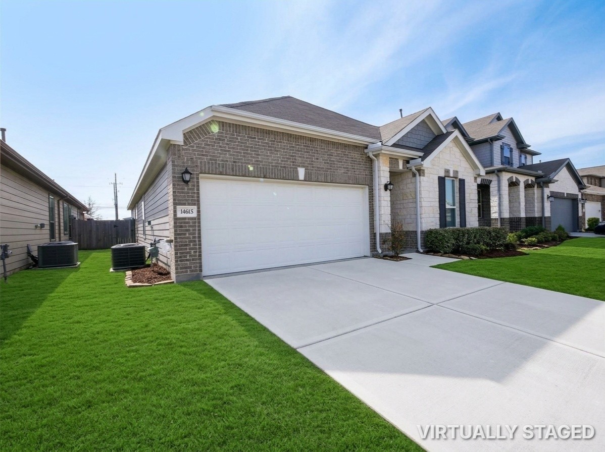 14615 Cypress Creek Landing Drive Property Photo 2
