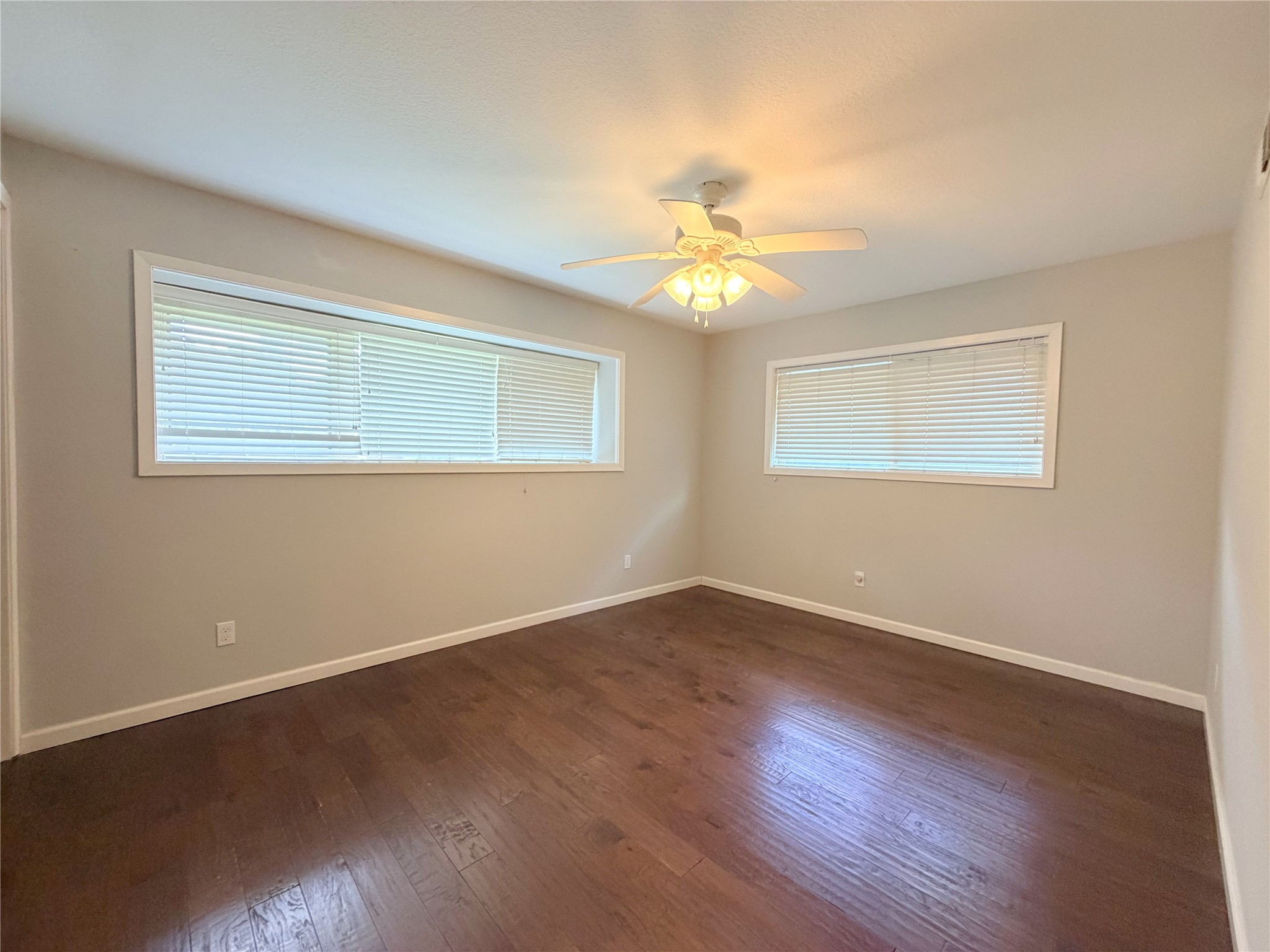 5019 Yarwell Drive Property Photo 24